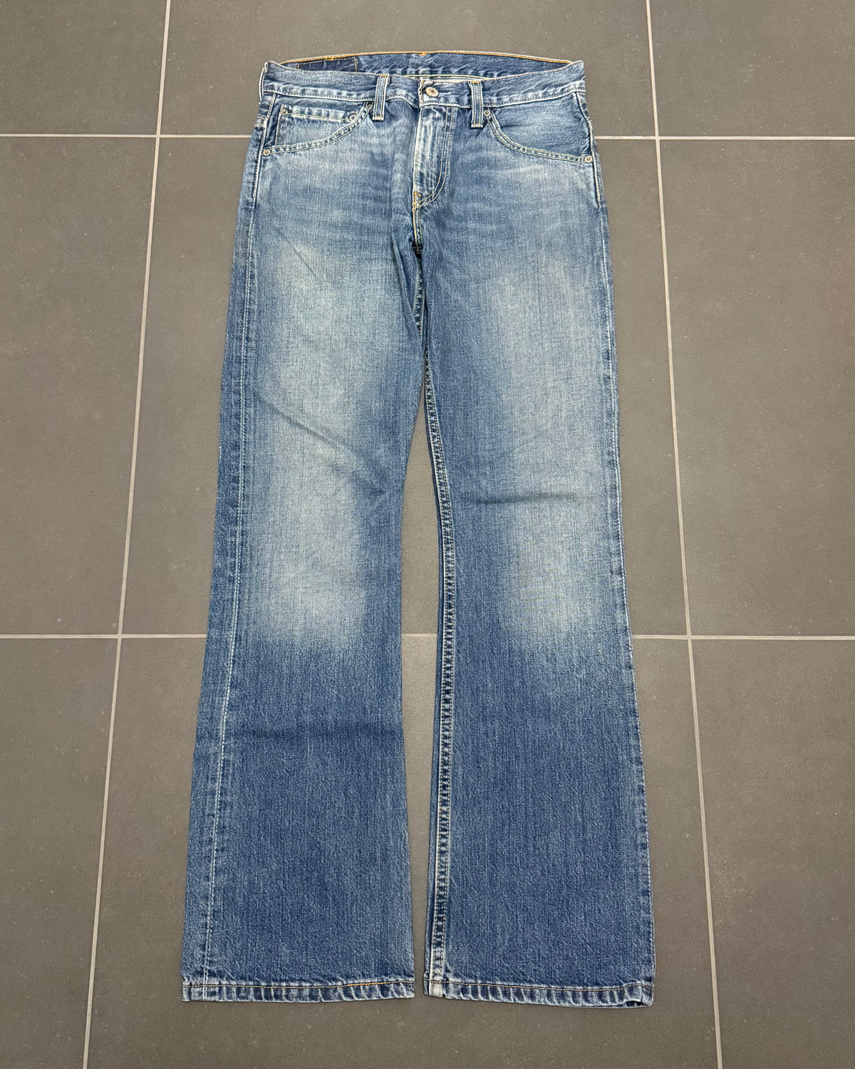 Levi's 507 Bootcut Jeans – W29 L32