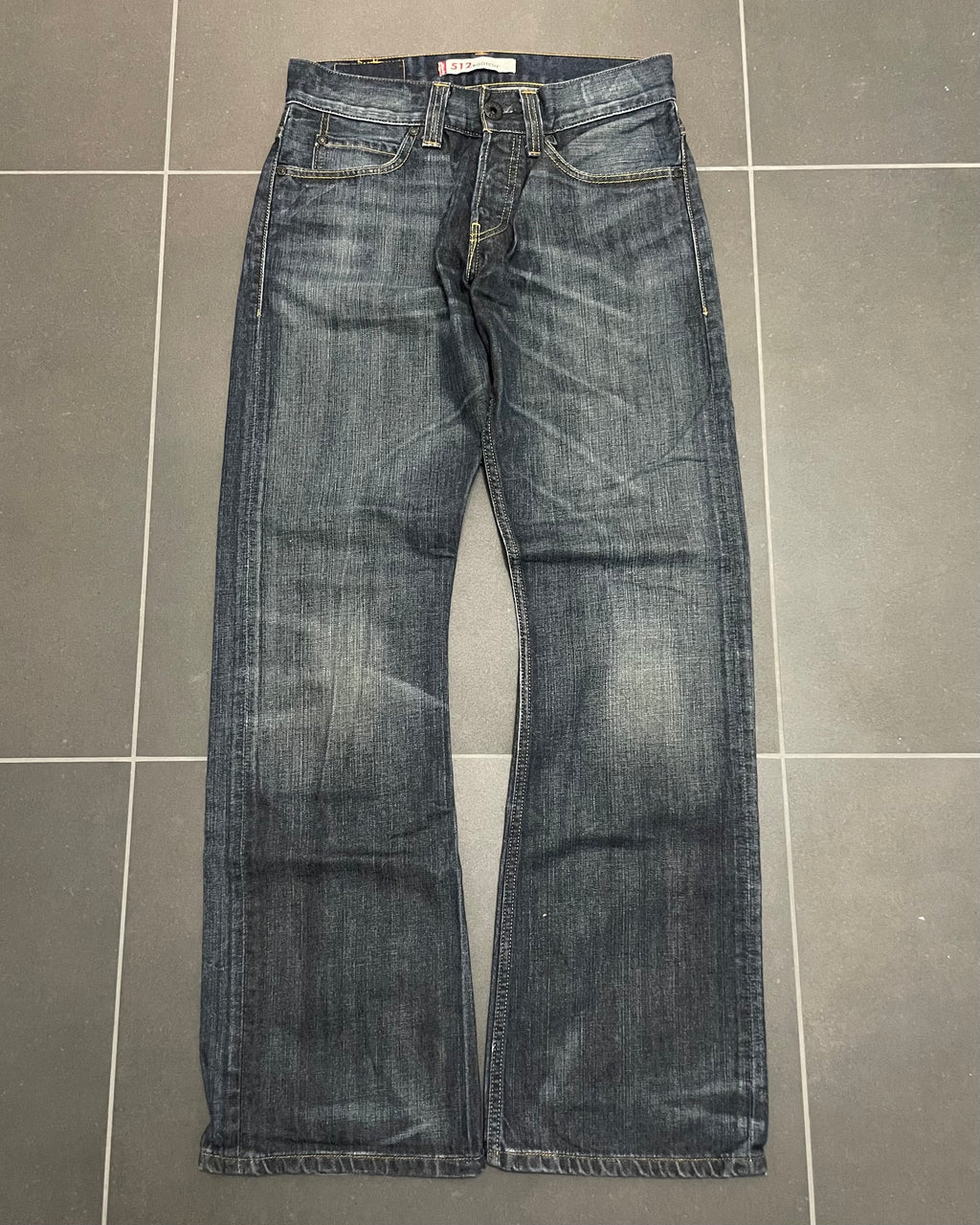 Levi's 512 Bootcut Jeans - Size W31 L34