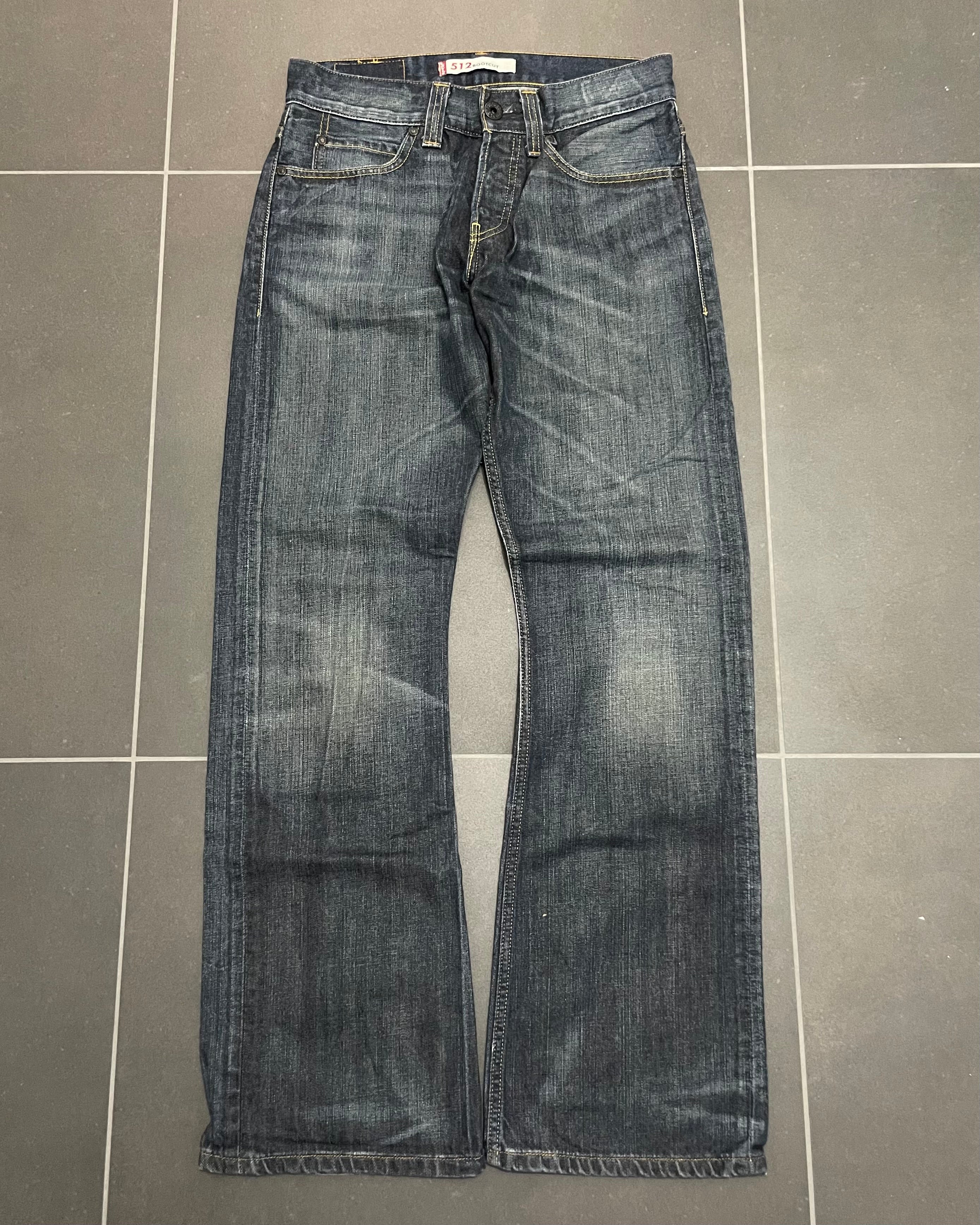 Levi's 512 Bootcut Jeans - Size W31 L34