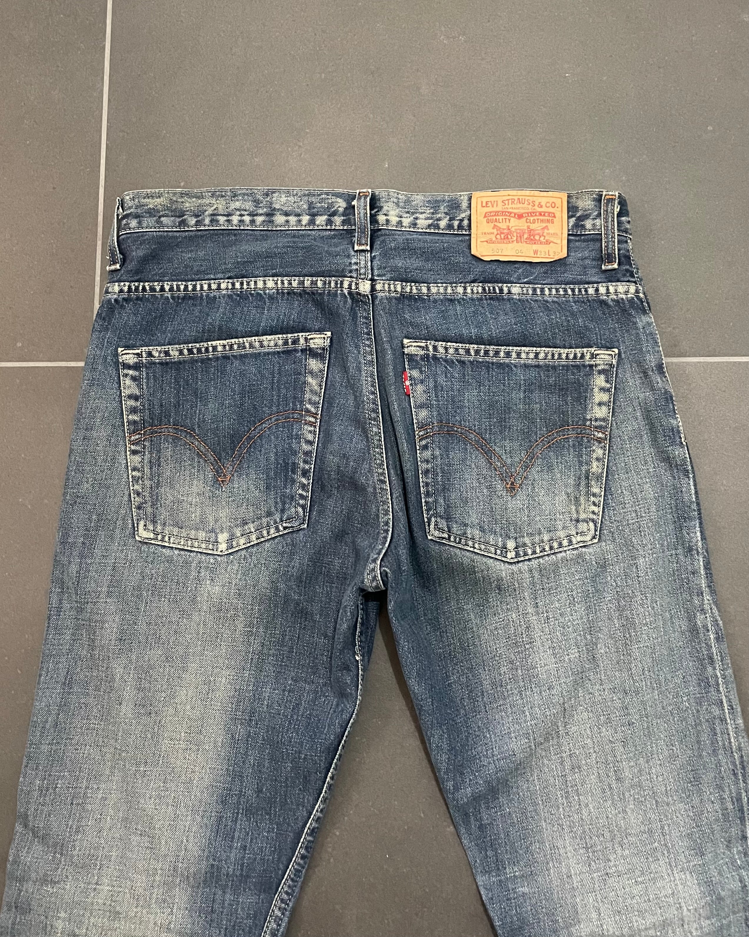 Levi's 507 Bootcut Jeans - Size W33 L32