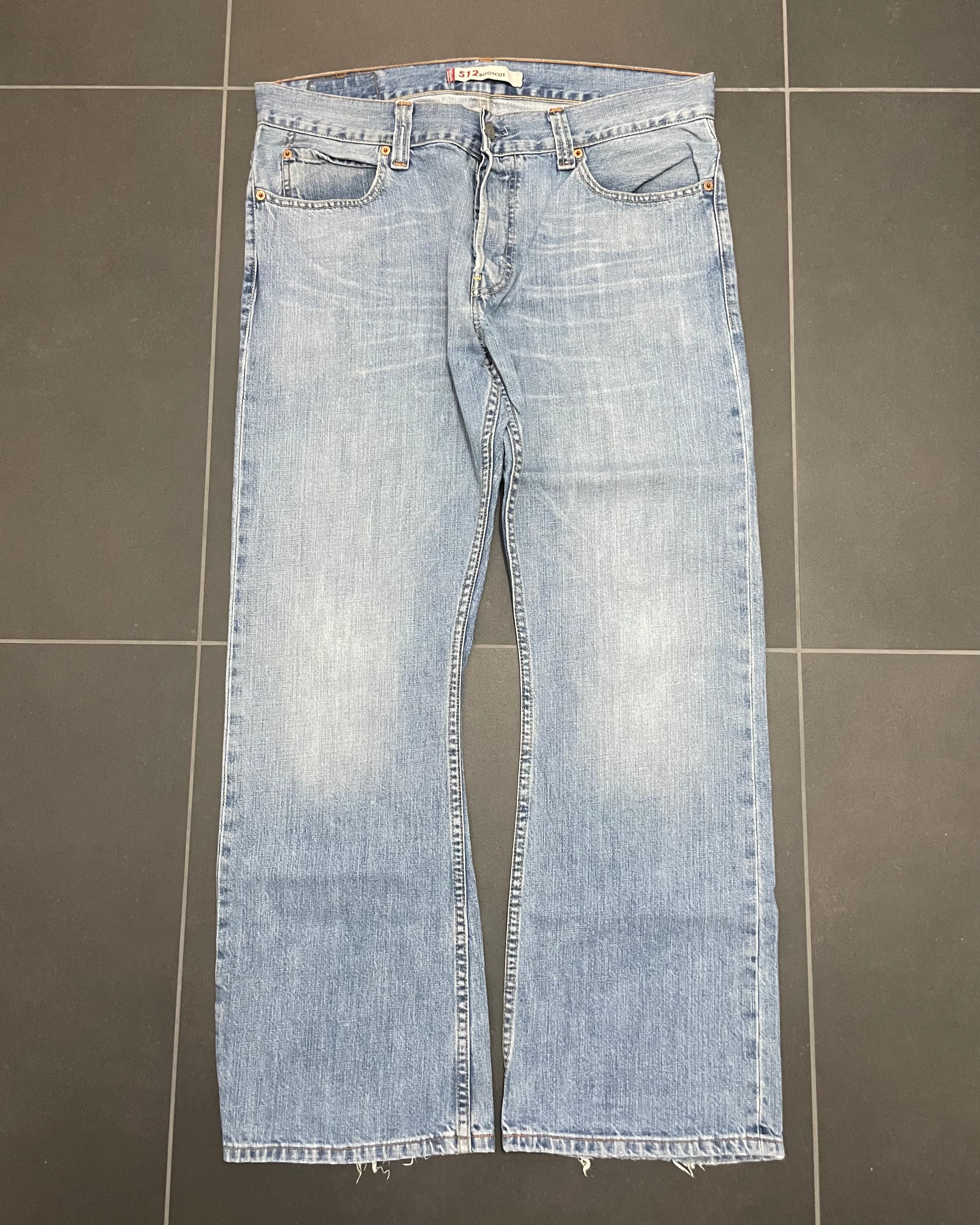 Levi's 512 Bootcut Jeans - Size W36 L32