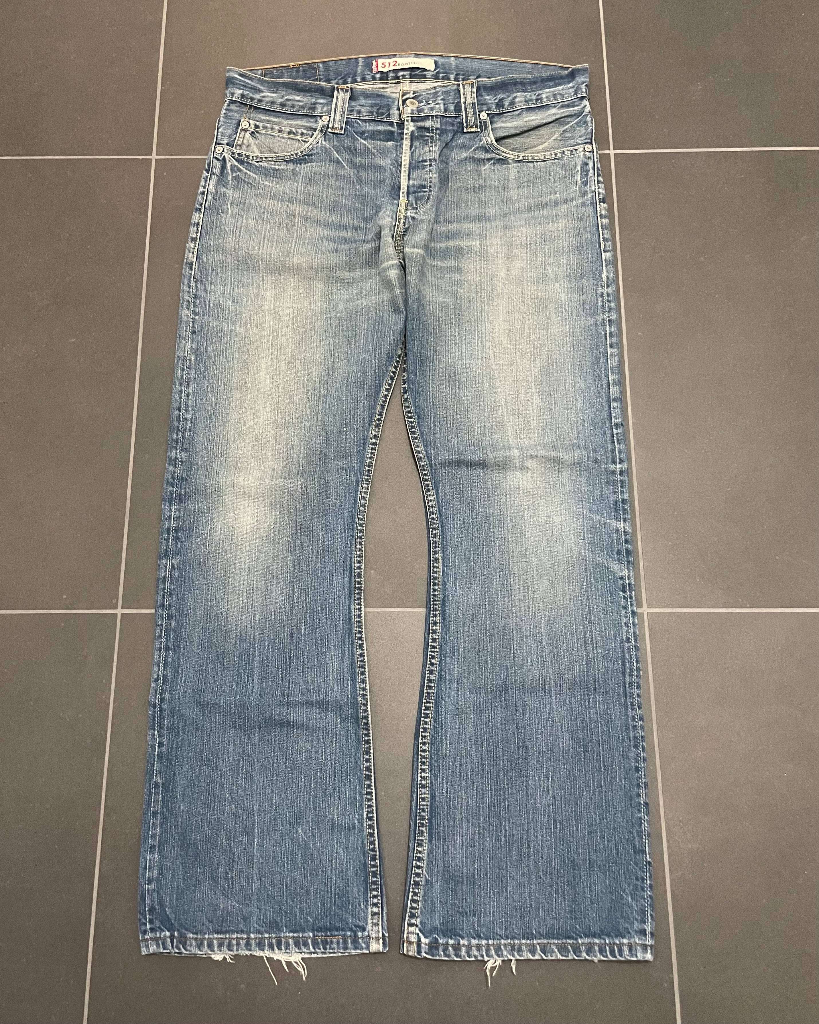 Levi's 512 Bootcut Jeans - Size W36 L32