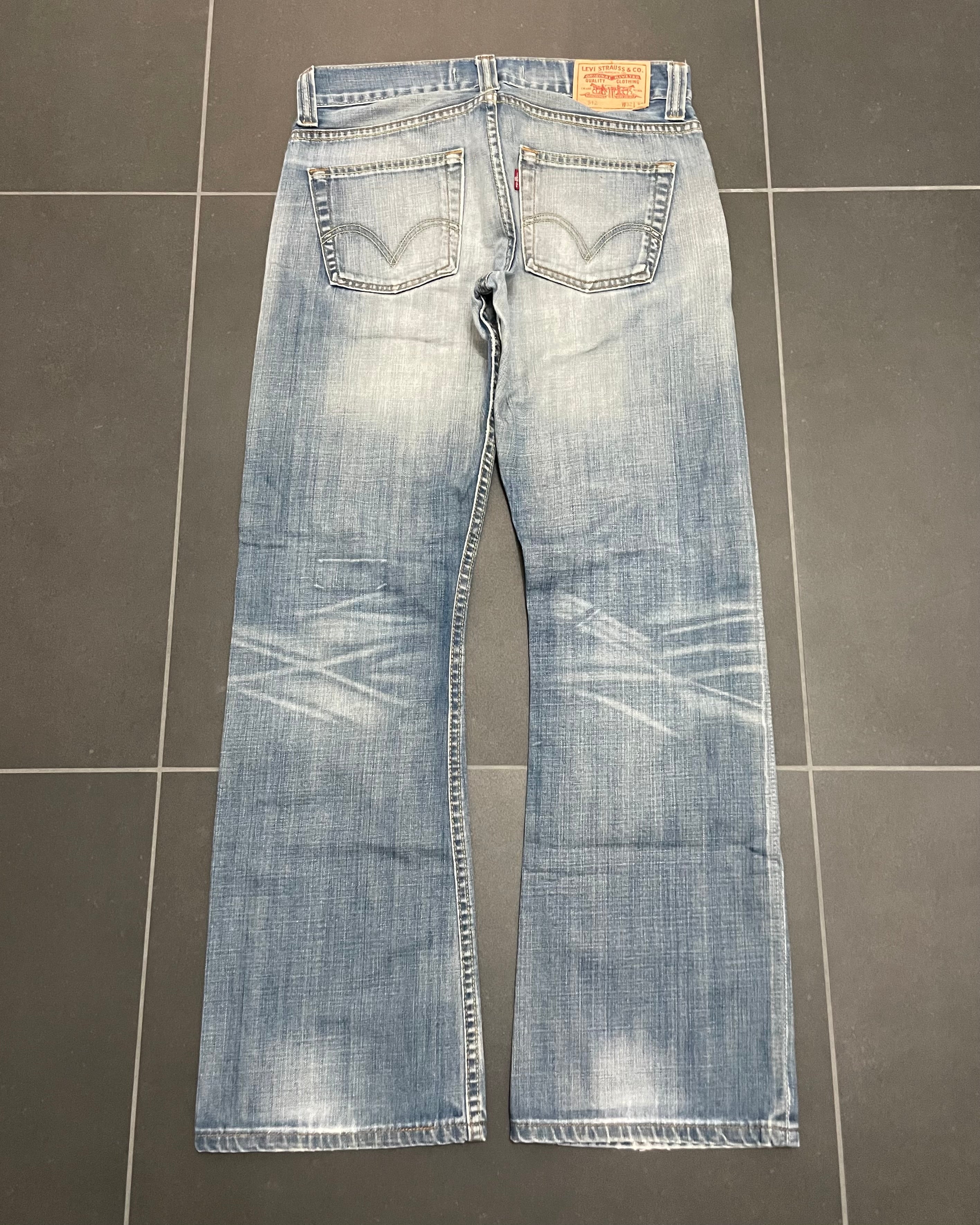 Levi's 512 Bootcut Jeans - Size W32 L32
