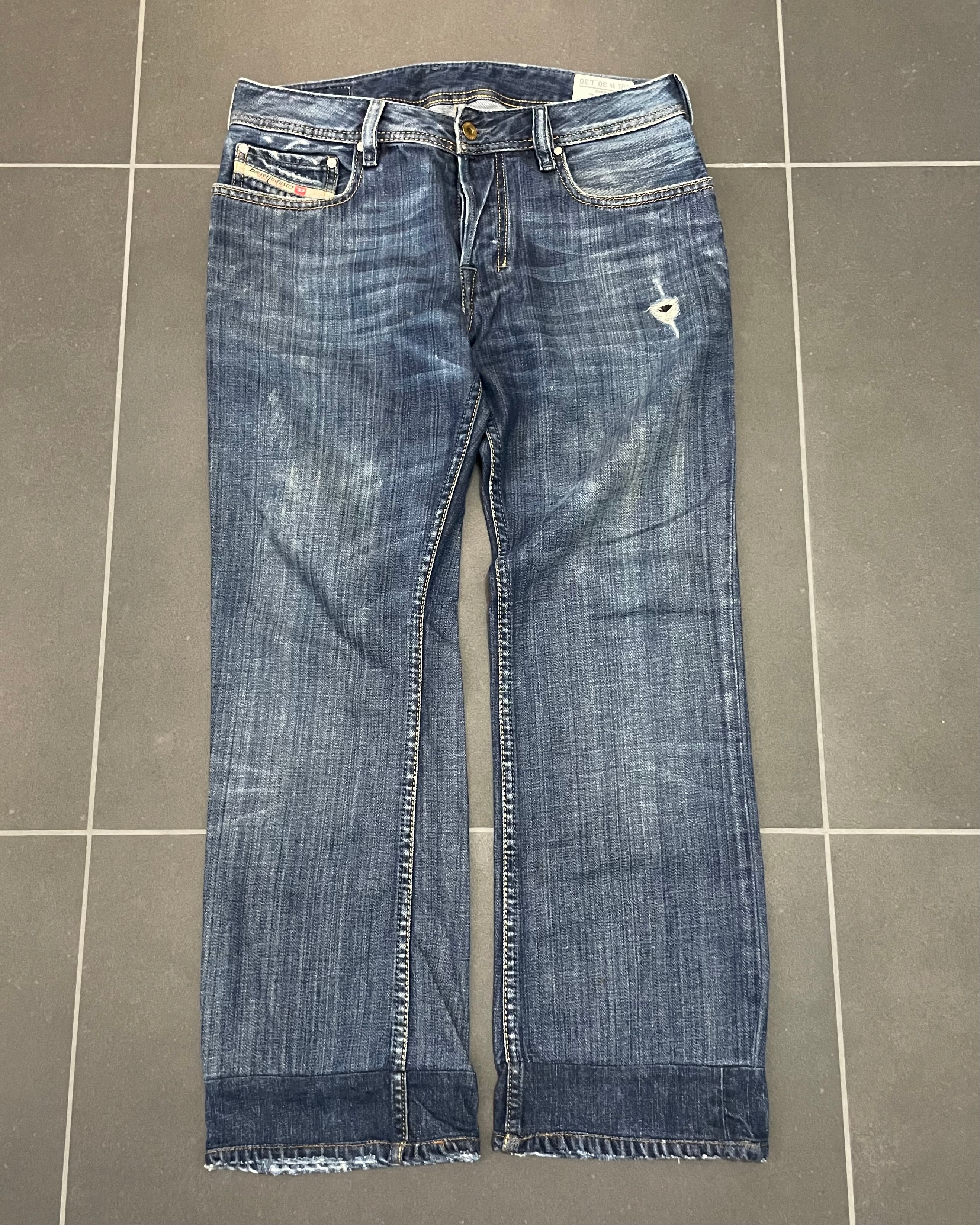 Diesel Backprint Straight Jeans - Size W30 L30