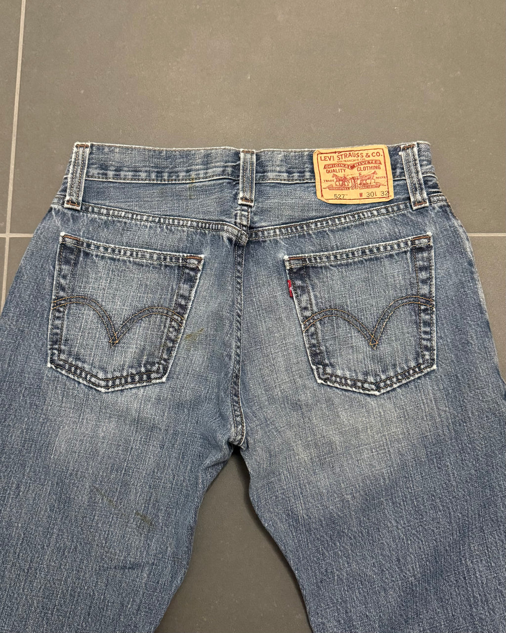 Levi's 527 Bootcut Jeans – W30 L32