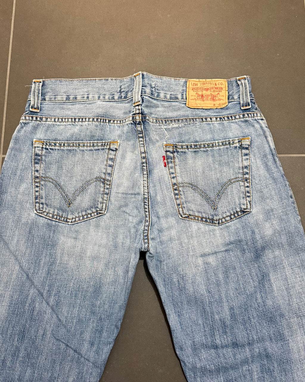 Levi's 512 Bootcut Jeans – W33 L34