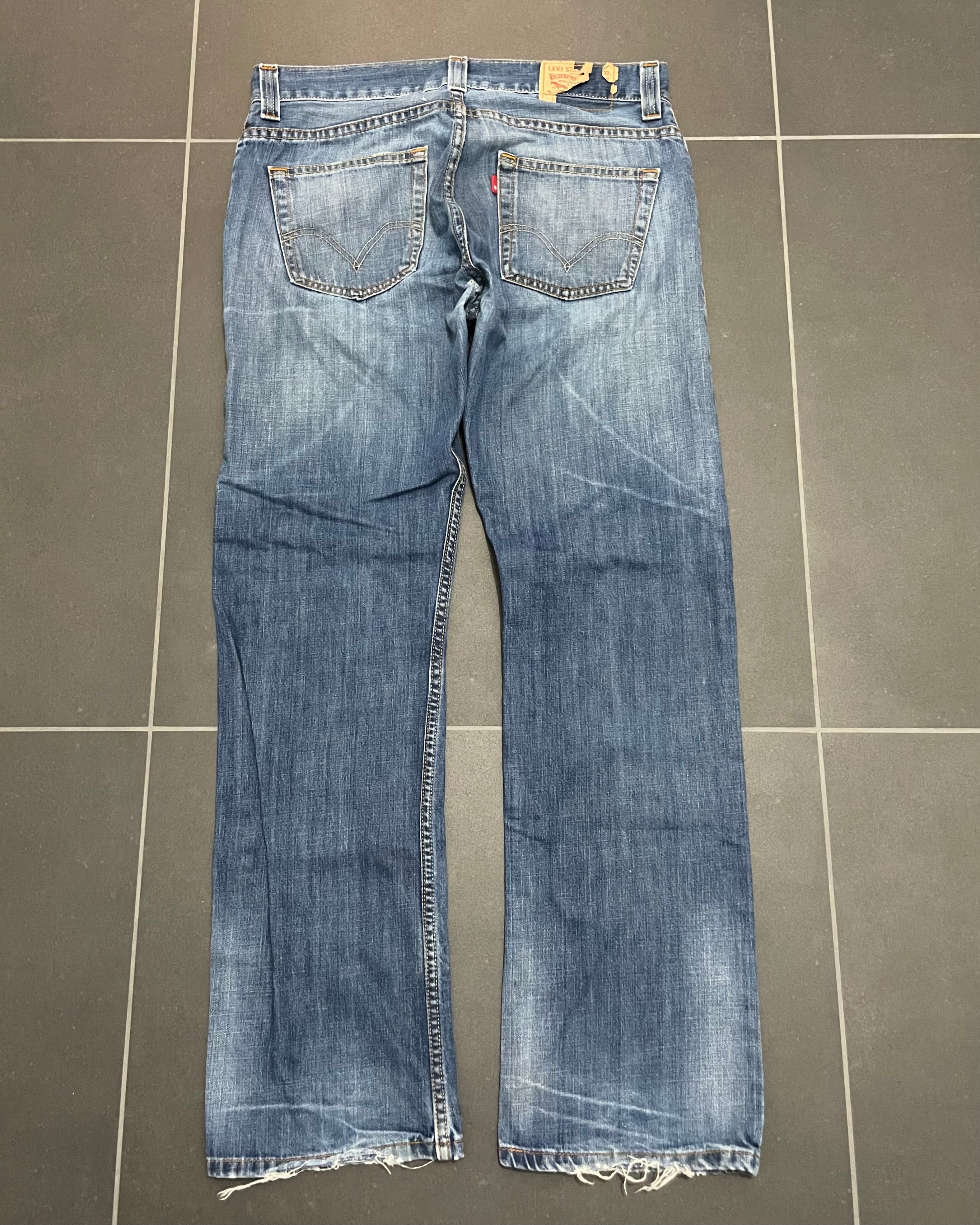 Levi's 506 Straight Jeans - Size W32 L32