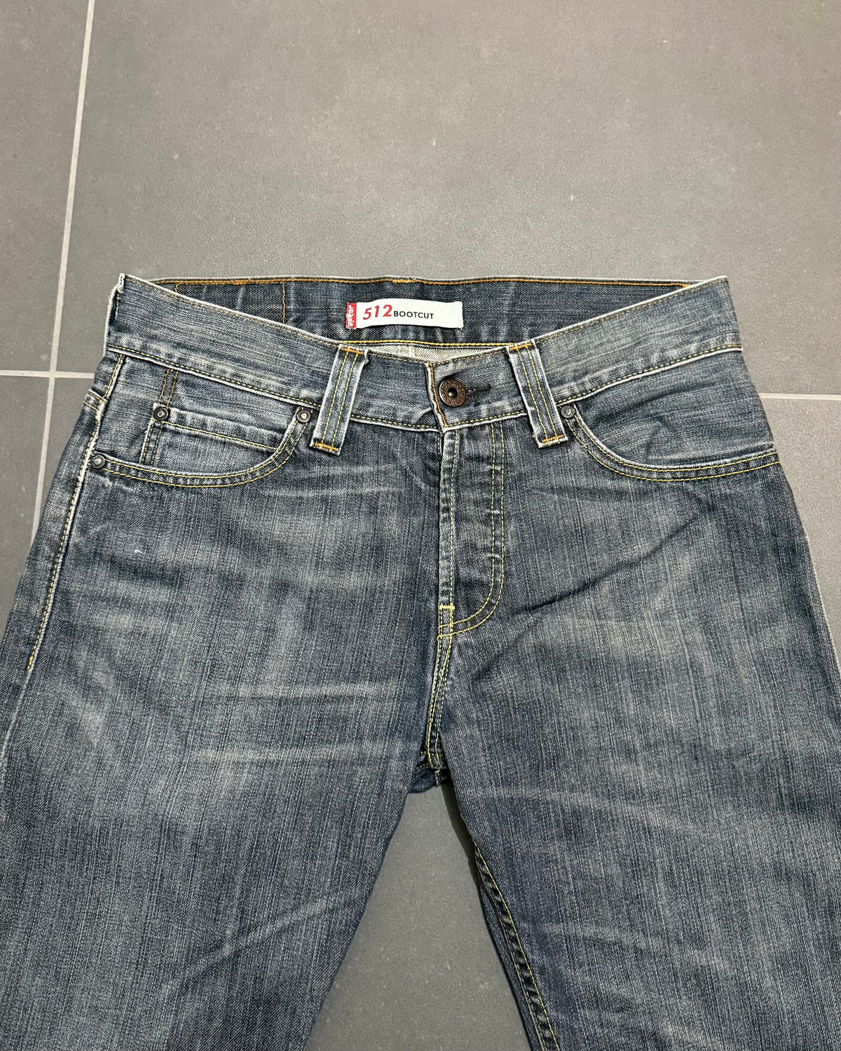 Levi's 512 Bootcut Jeans – W31 L32