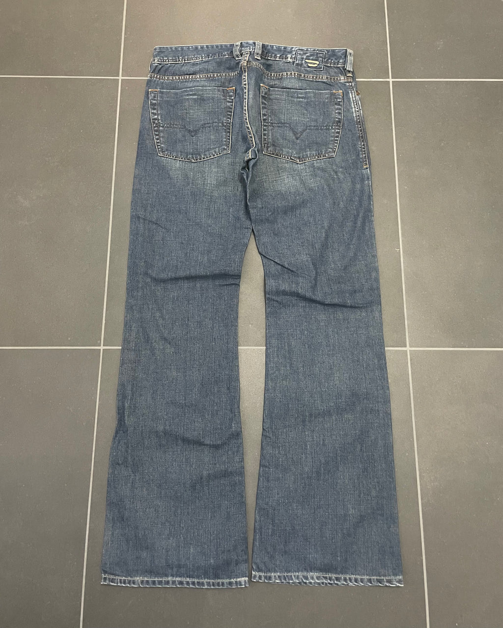 Diesel Zathan Bootcut Jeans - Size W33 L32