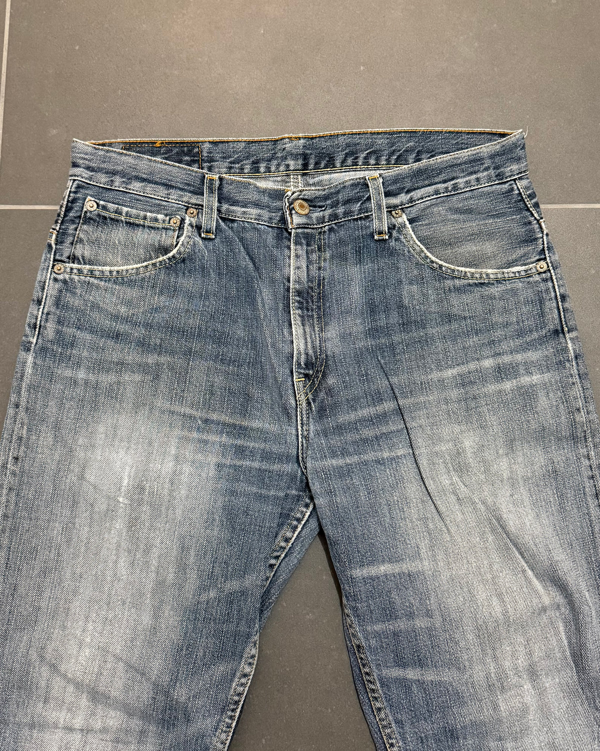 Levi's 507 Bootcut Jeans – W32 L34