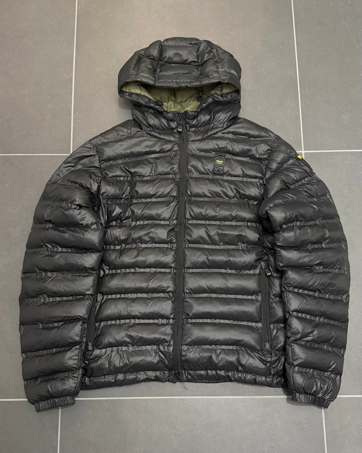 Blauer USA Daunenjacke Schwarz – XL