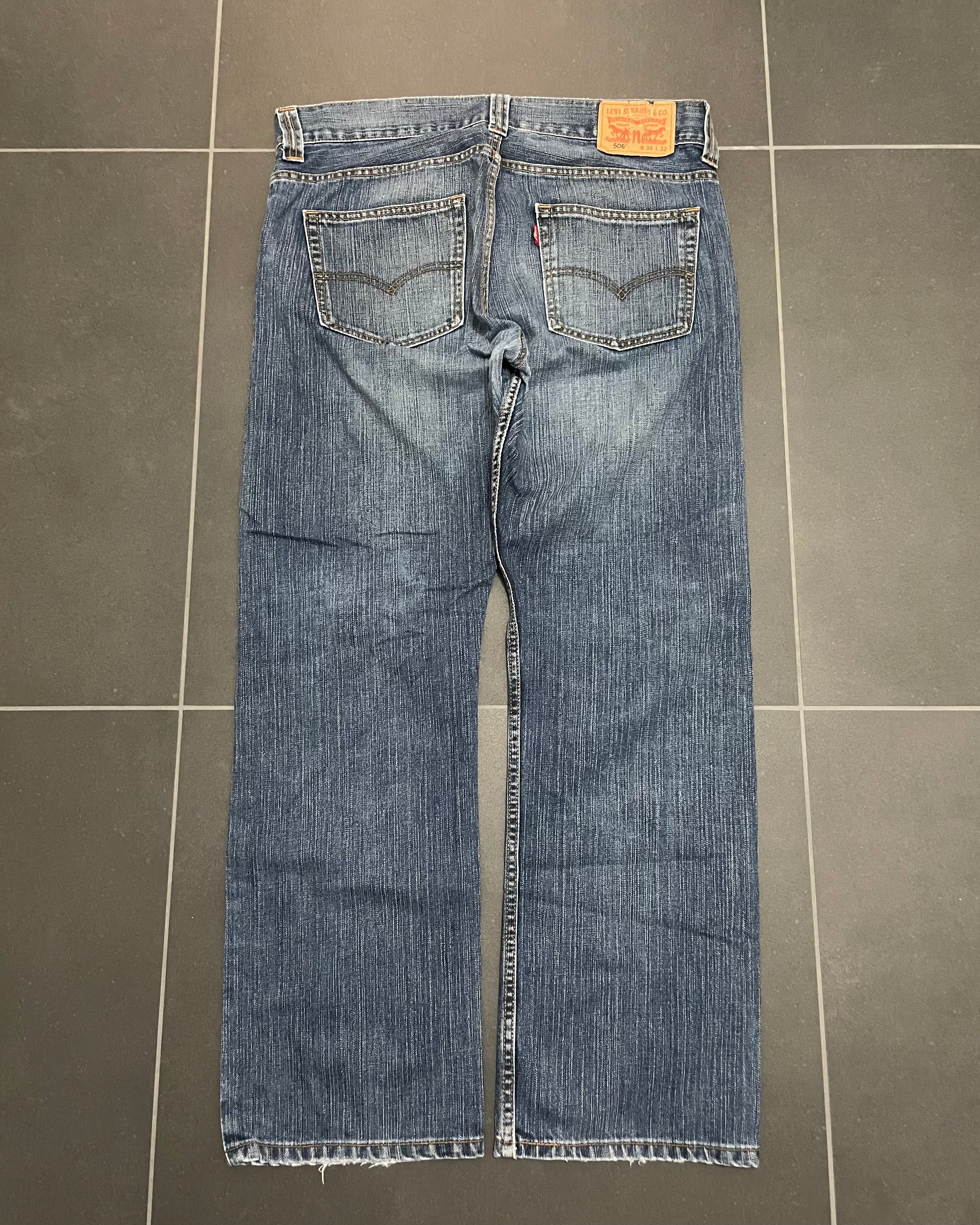 Levi's 506 Straight Jeans - Size W36 L32