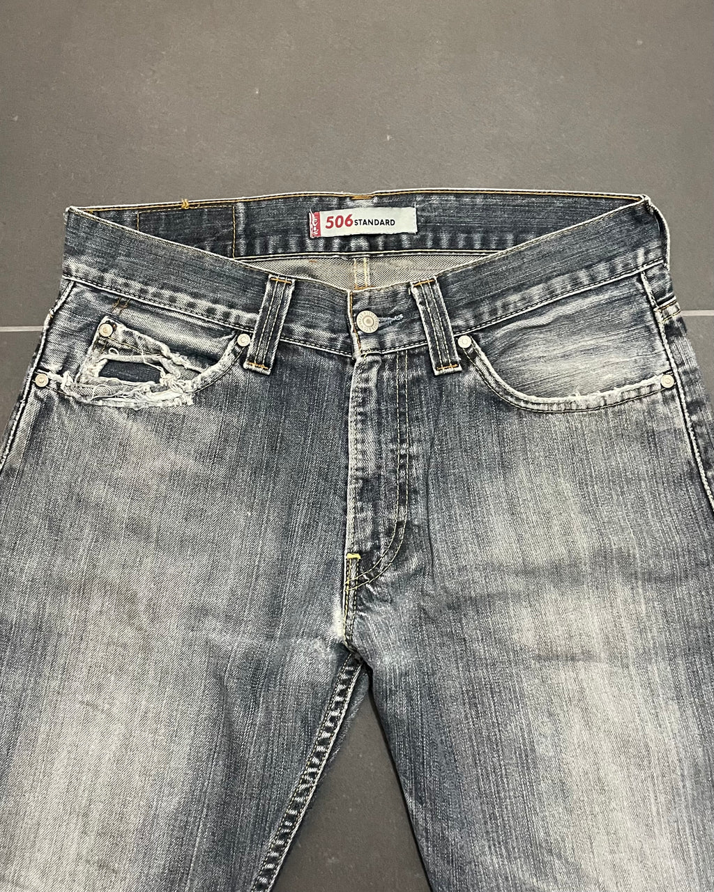 Levi's 506 Straight Jeans - Size W32 L32