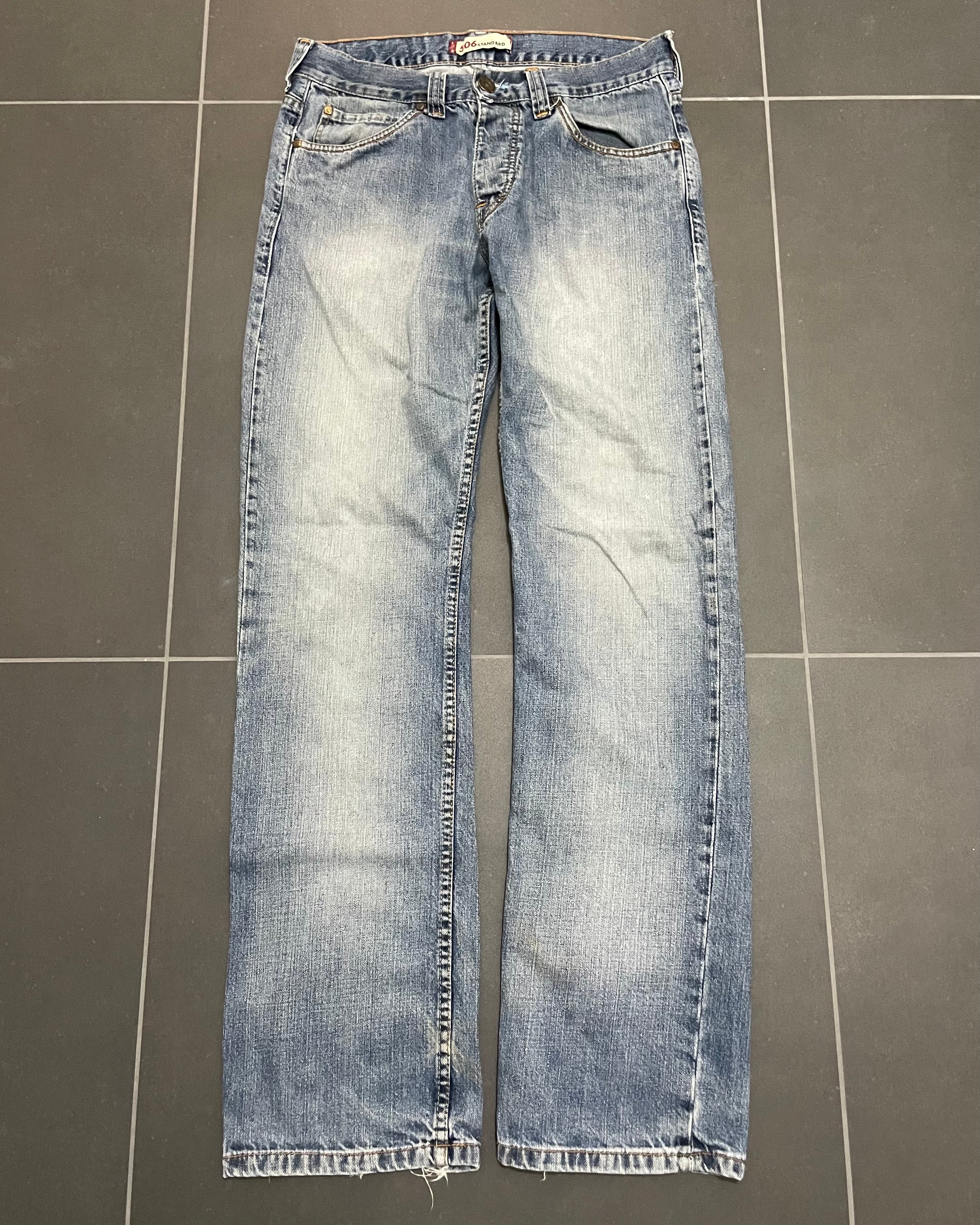 Levi's 506 Straight Jeans - Size W32 L32