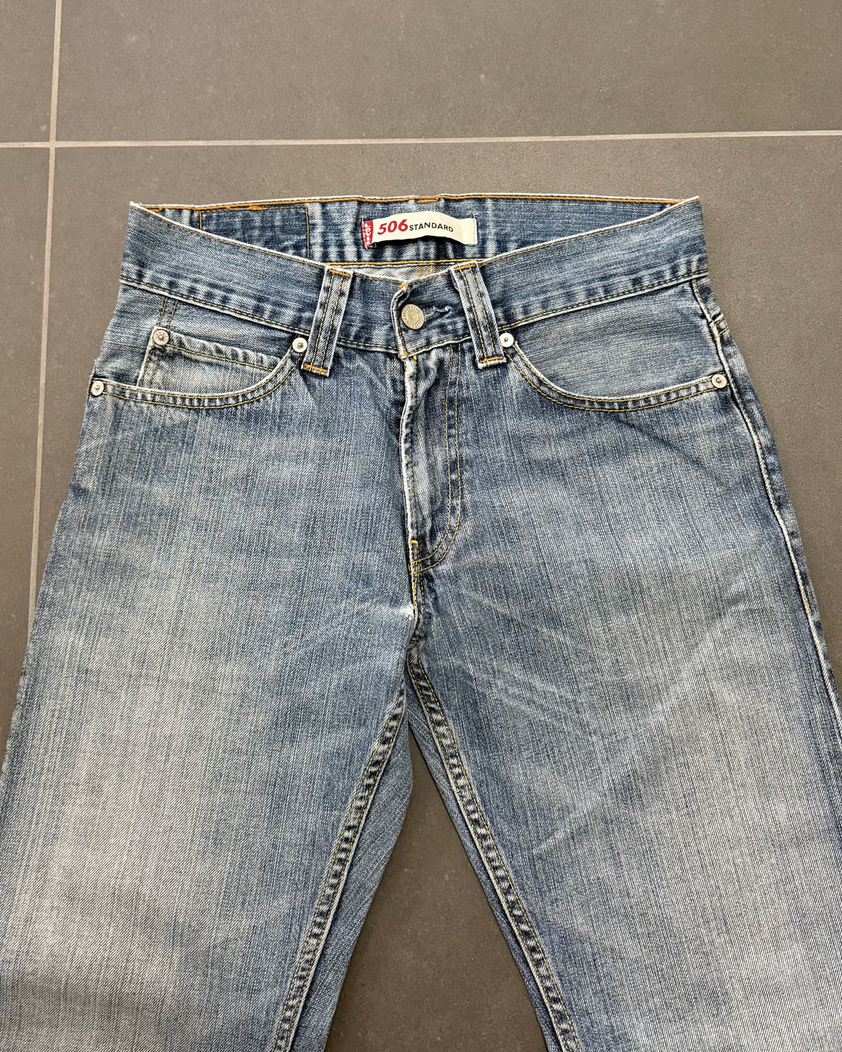 Levi's 506 Straight Jeans – W28 L32