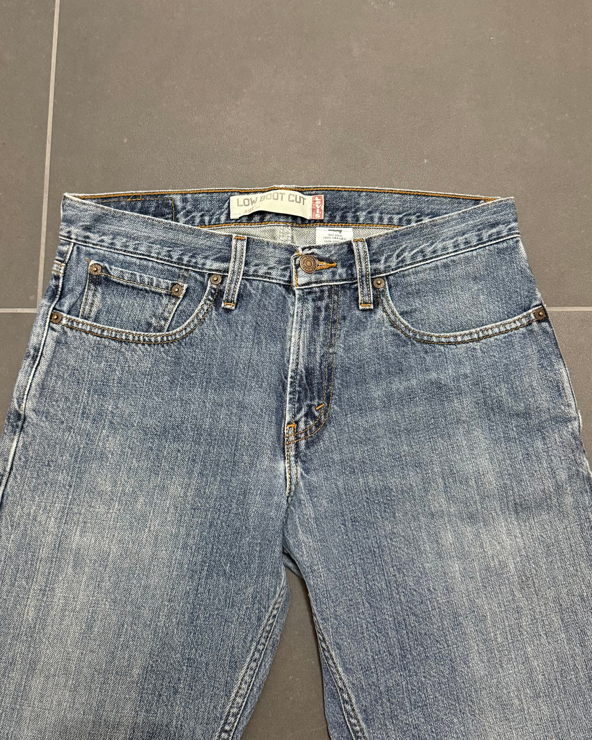 Levi's 527 Bootcut Jeans – W31 L32