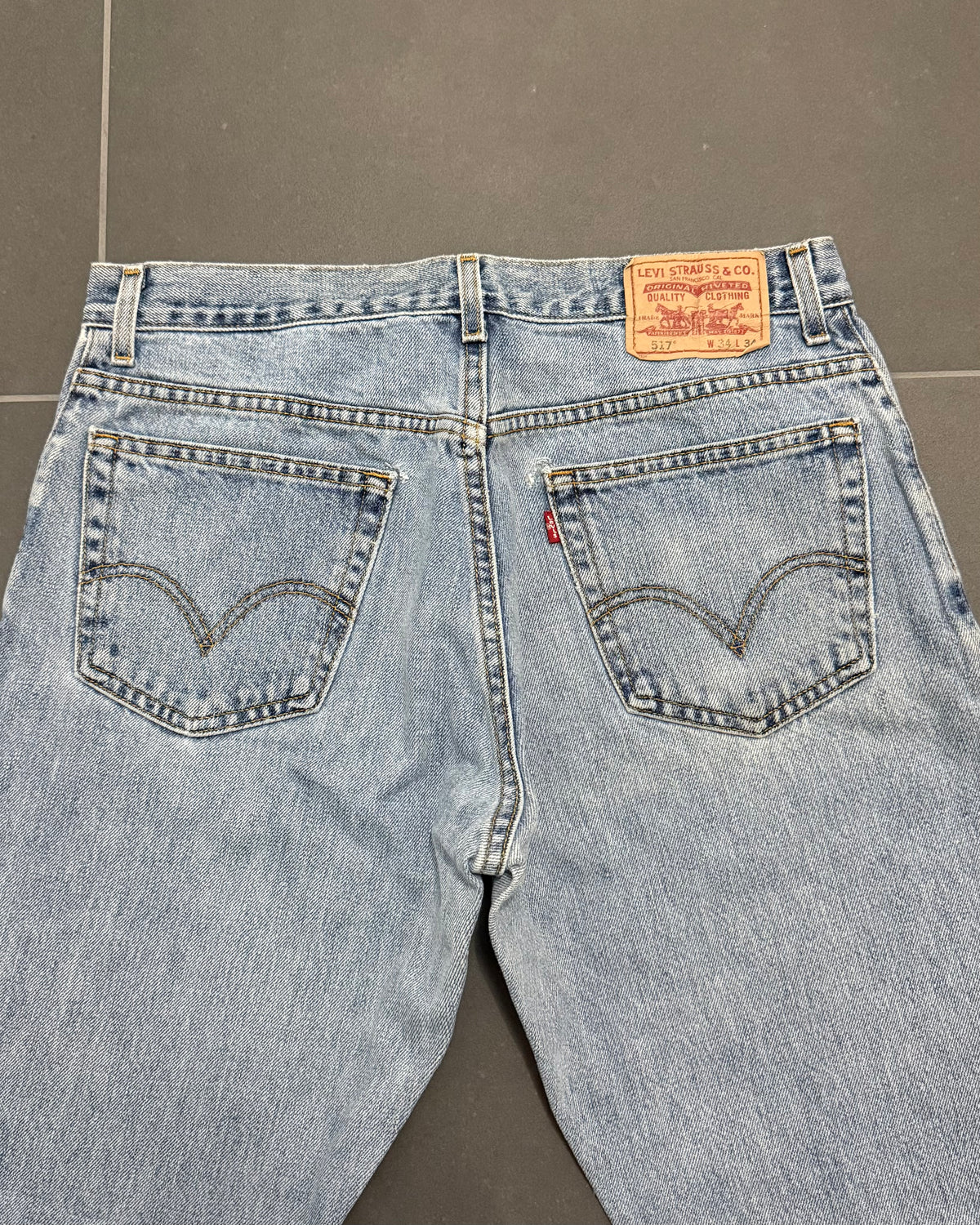 Levi's 517 Bootcut Jeans – W33 L34
