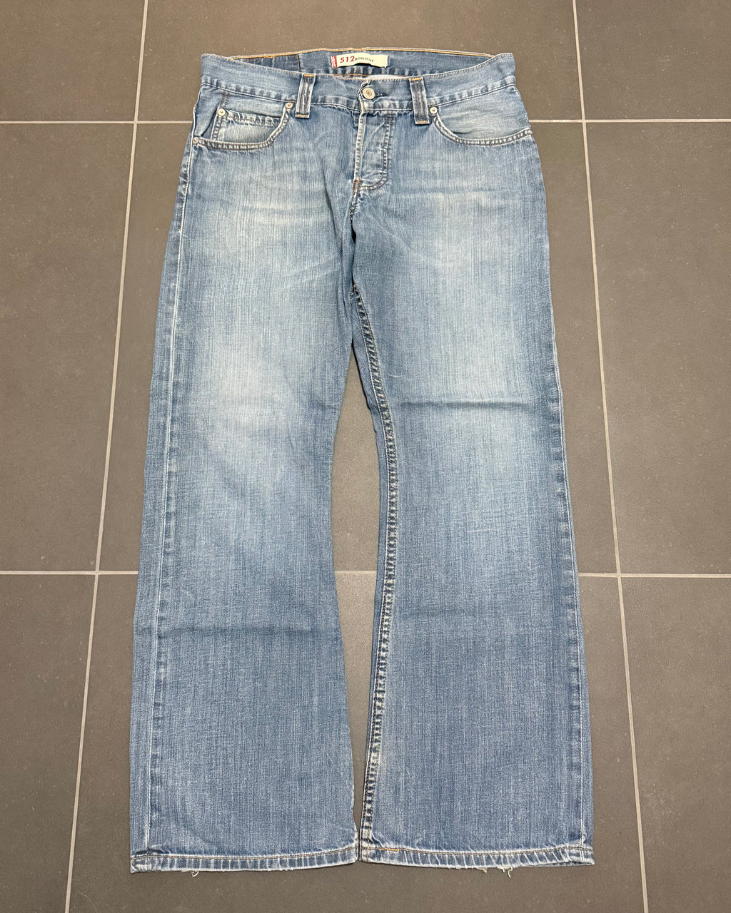Levi's 512 Bootcut Jeans – W32 L30