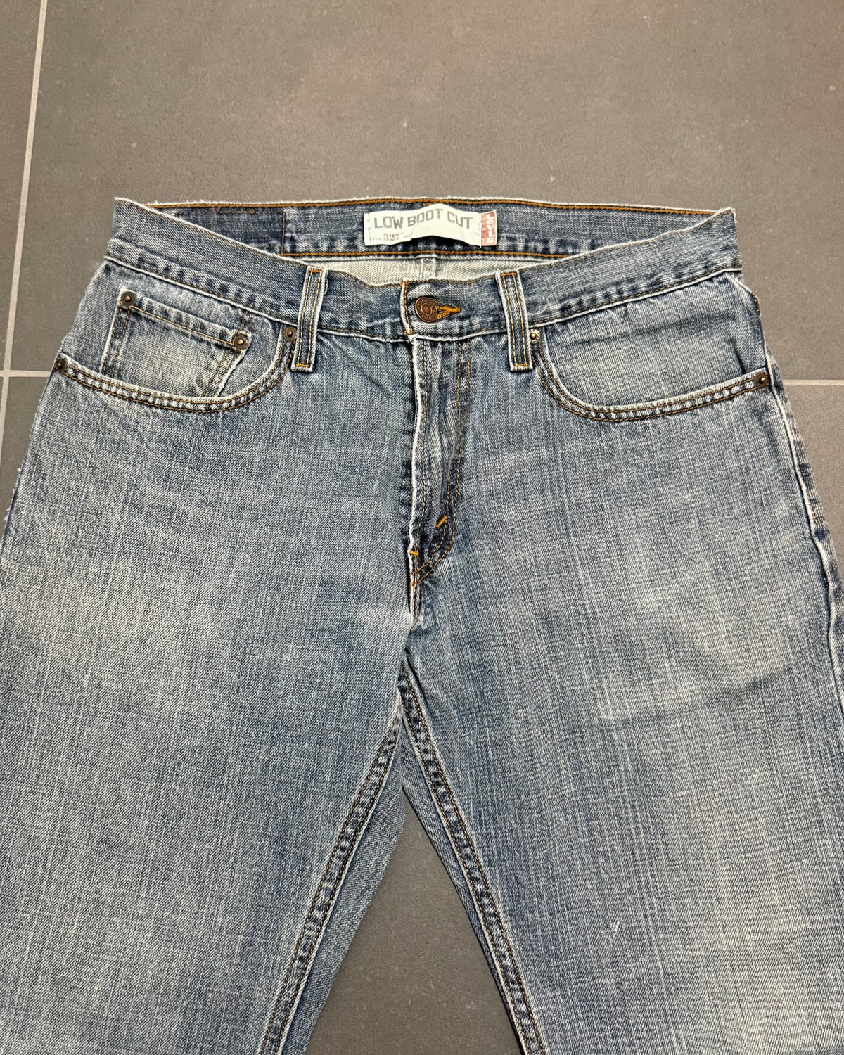 Levi's 527 Bootcut Jeans – W30 L30