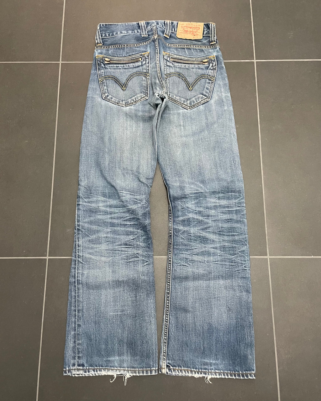 Levi's 512 Bootcut Jeans - Size W30 L32