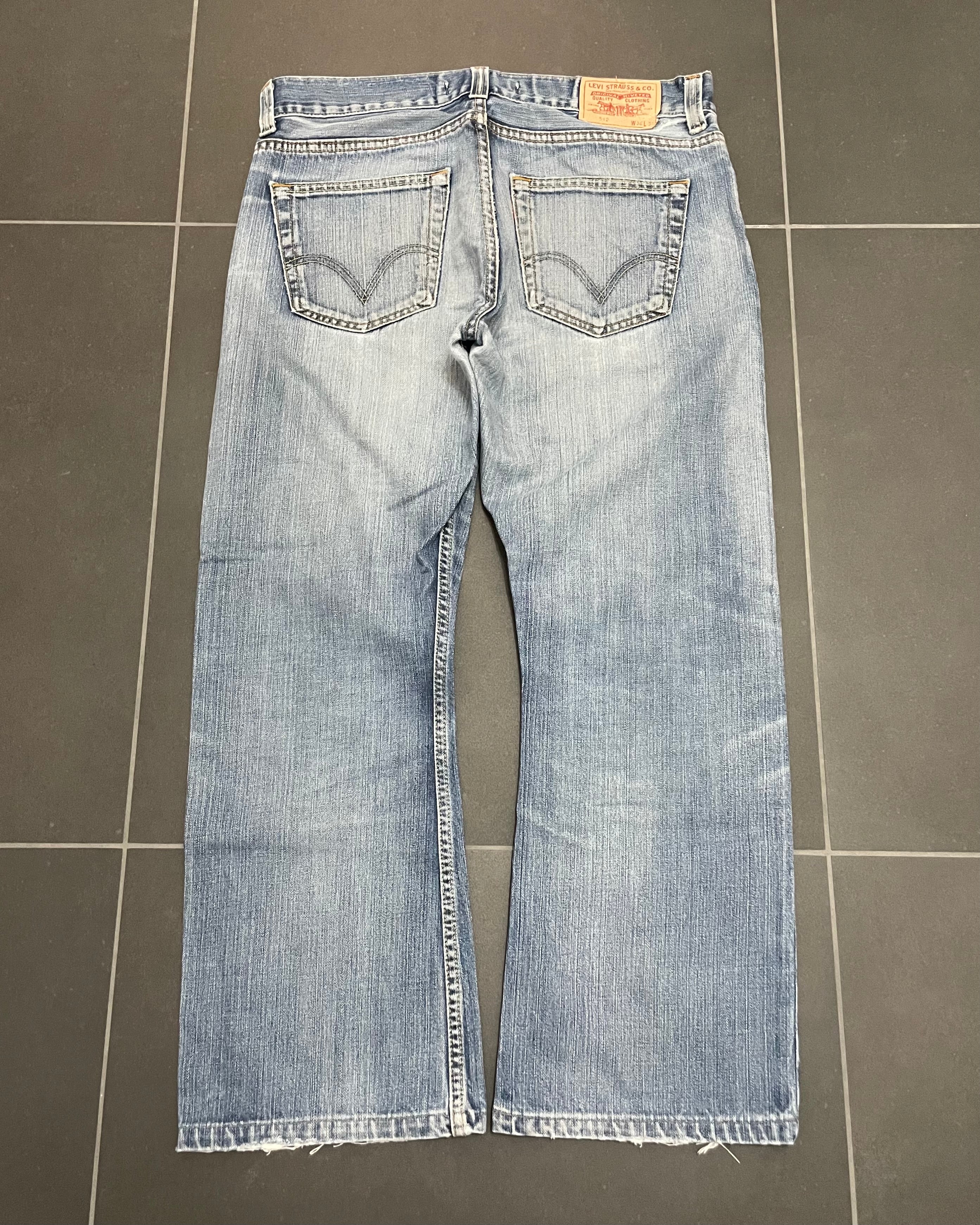 Levi's 512 Bootcut Jeans - Size W36 L30