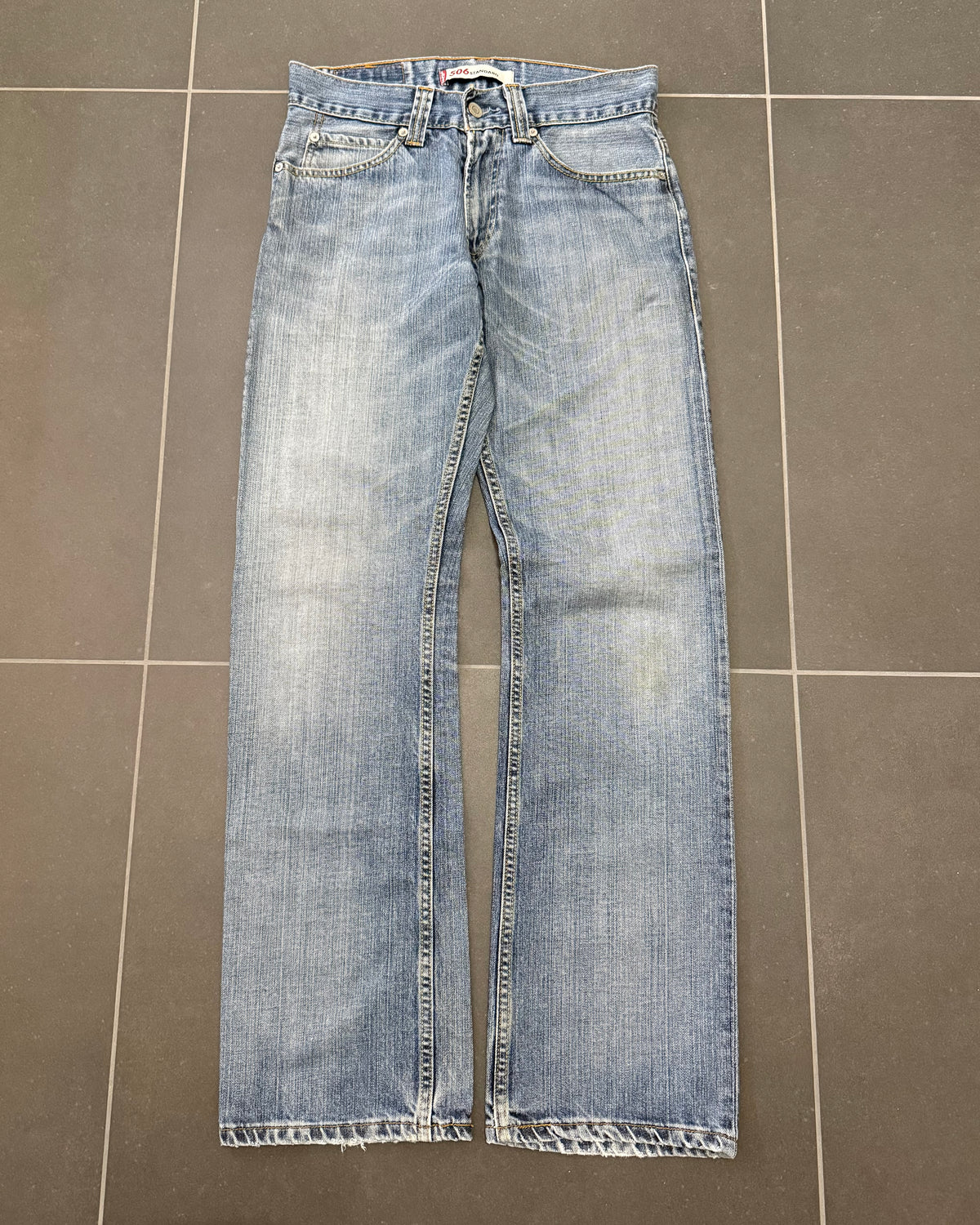 Levi's 506 Straight Jeans – W28 L32