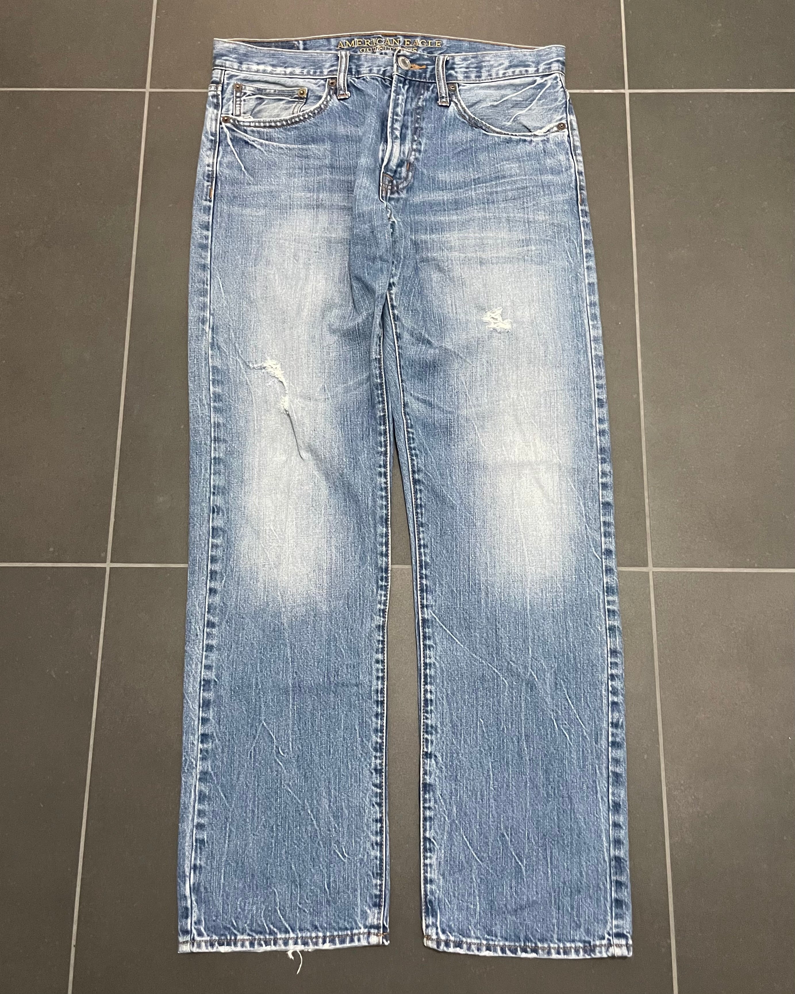 American Eagle Straight Jeans - Size W31 L32
