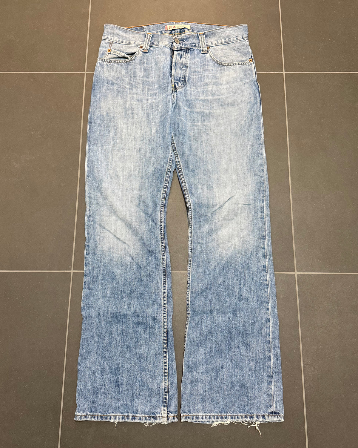 Levi's 512 Bootcut Jeans – W33 L34