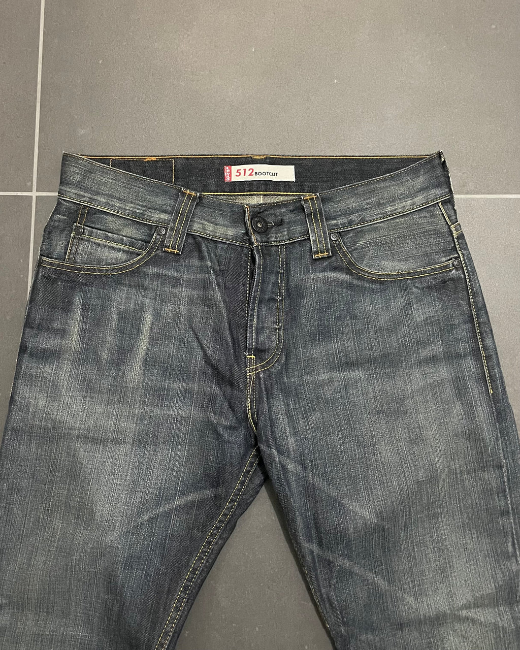 Levi's 512 Bootcut Jeans - Size W33 L30