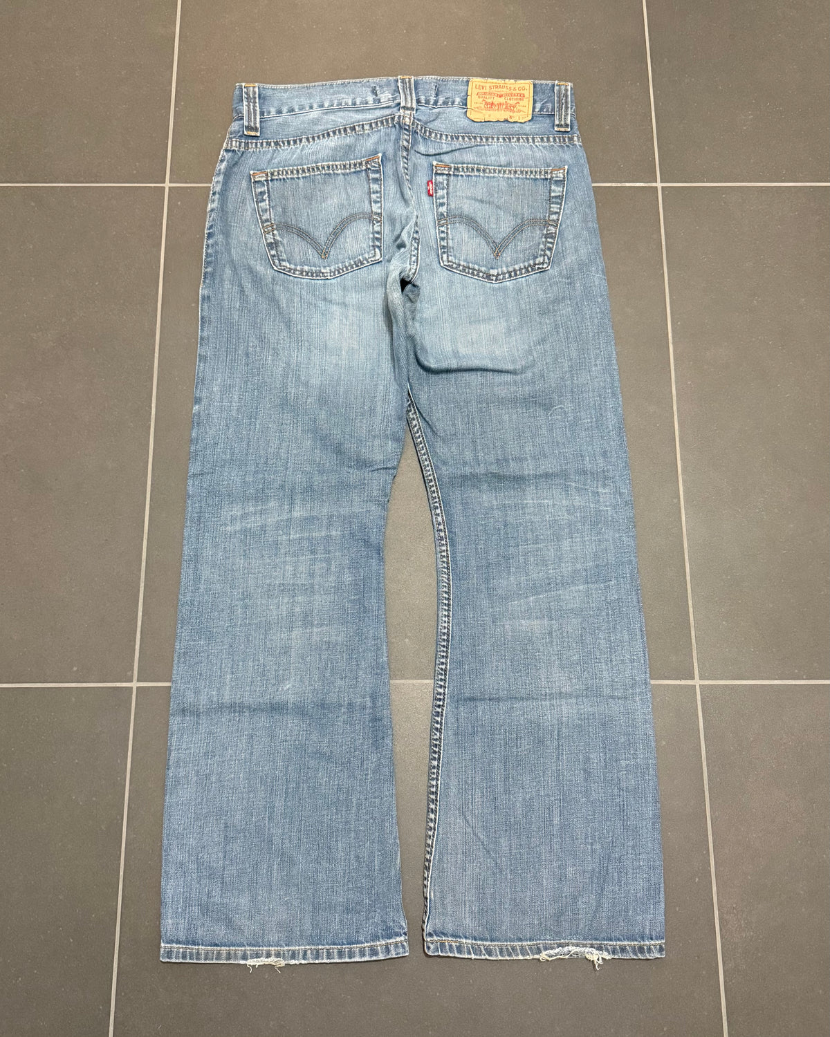 Levi's 512 Bootcut Jeans – W32 L30