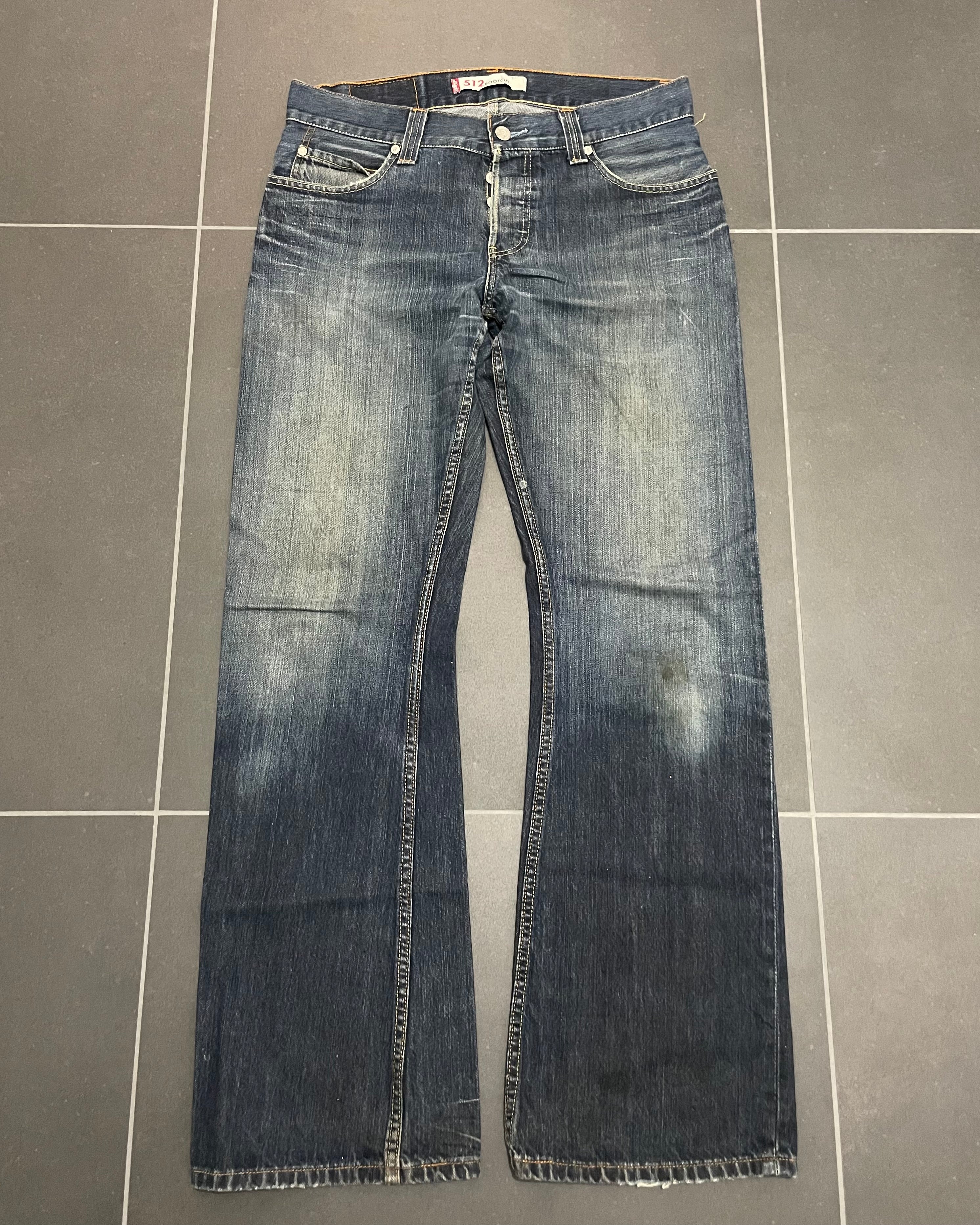 Levi's 512 Bootcut Jeans - Size W32 L34