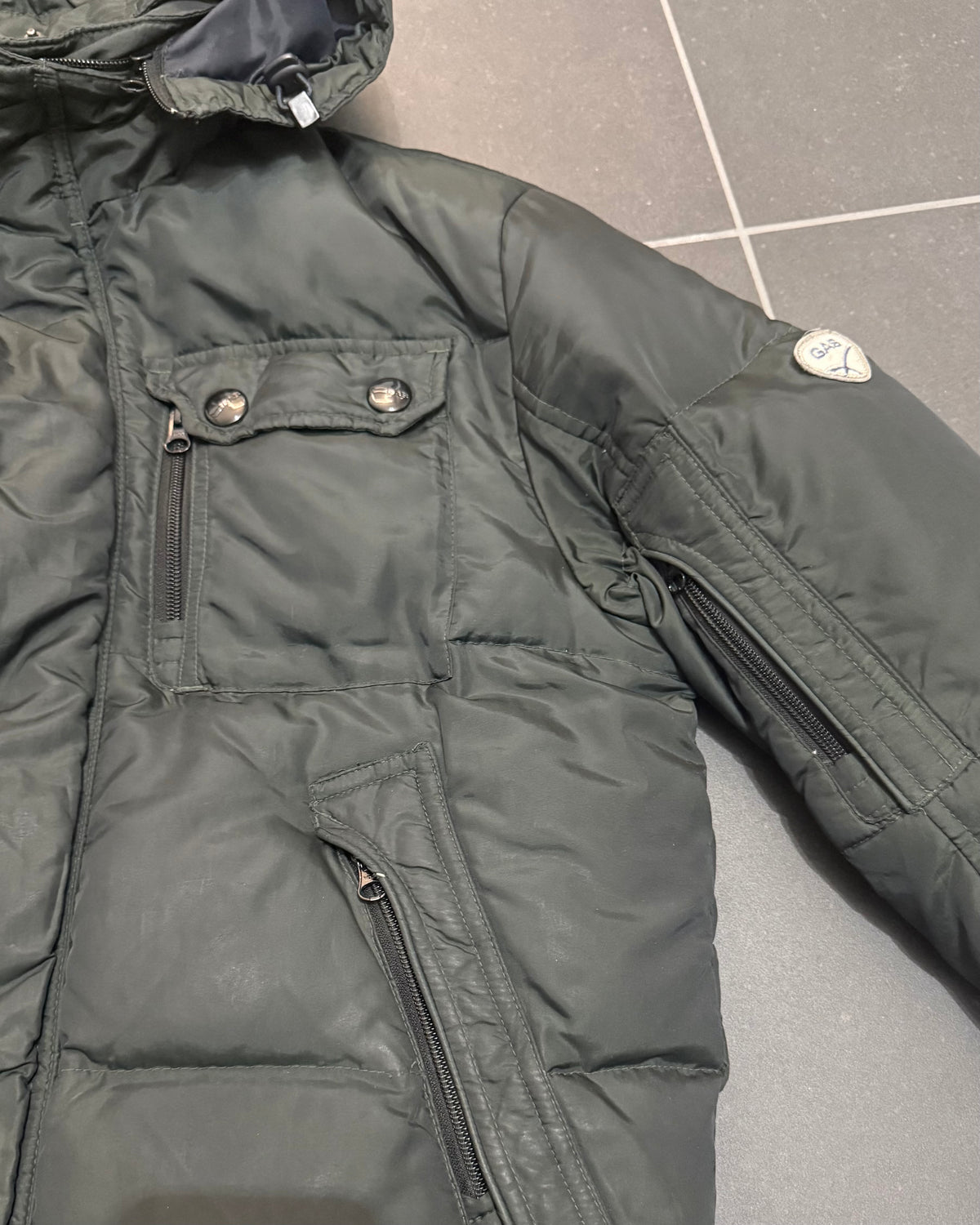 GAS Daunenjacke Bomber Dunkelgrün – L