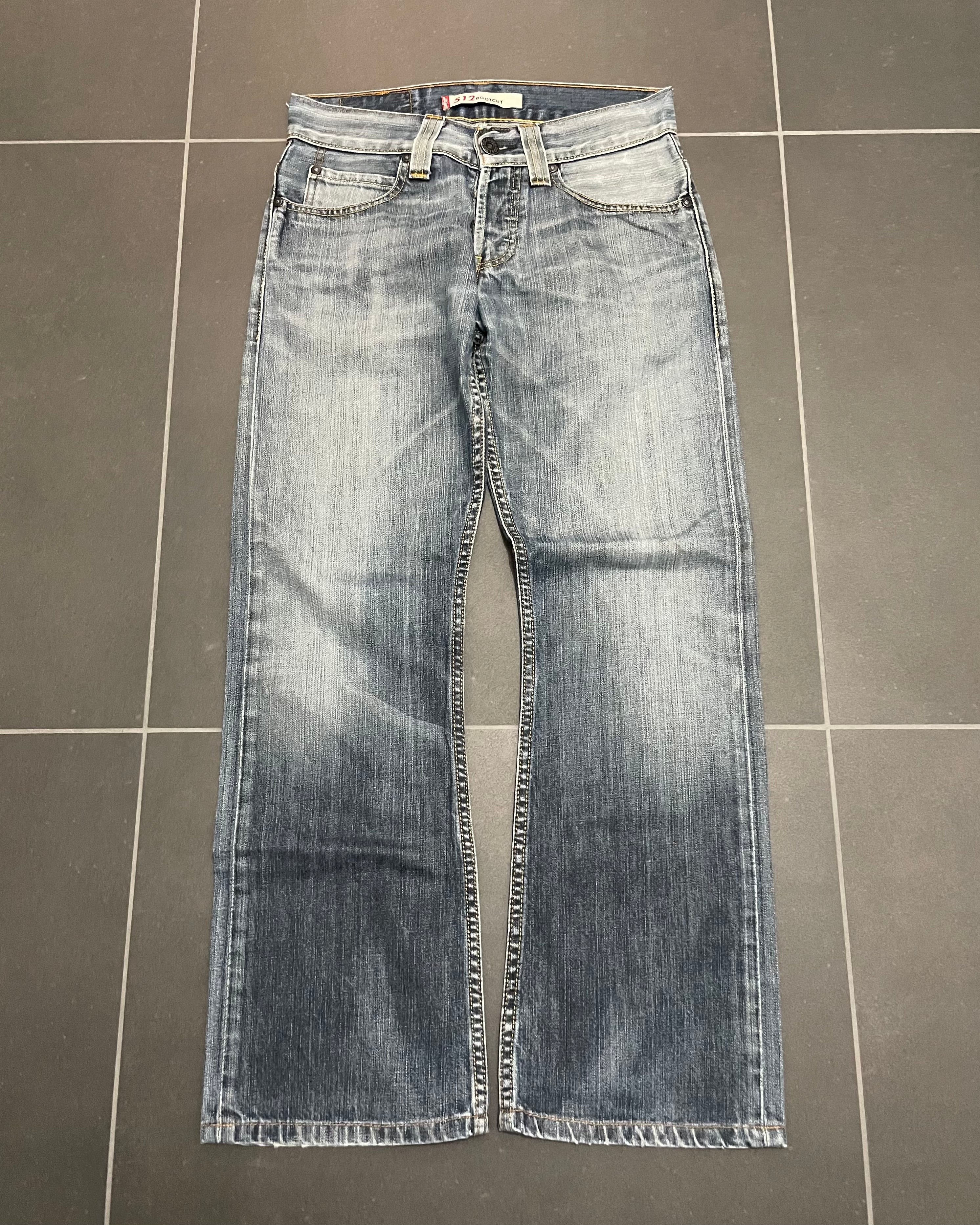 Levi's 512 Bootcut Jeans - Size W29 L30