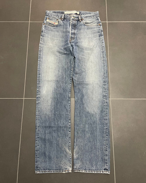Diesel Straight Jeans – W32 L36