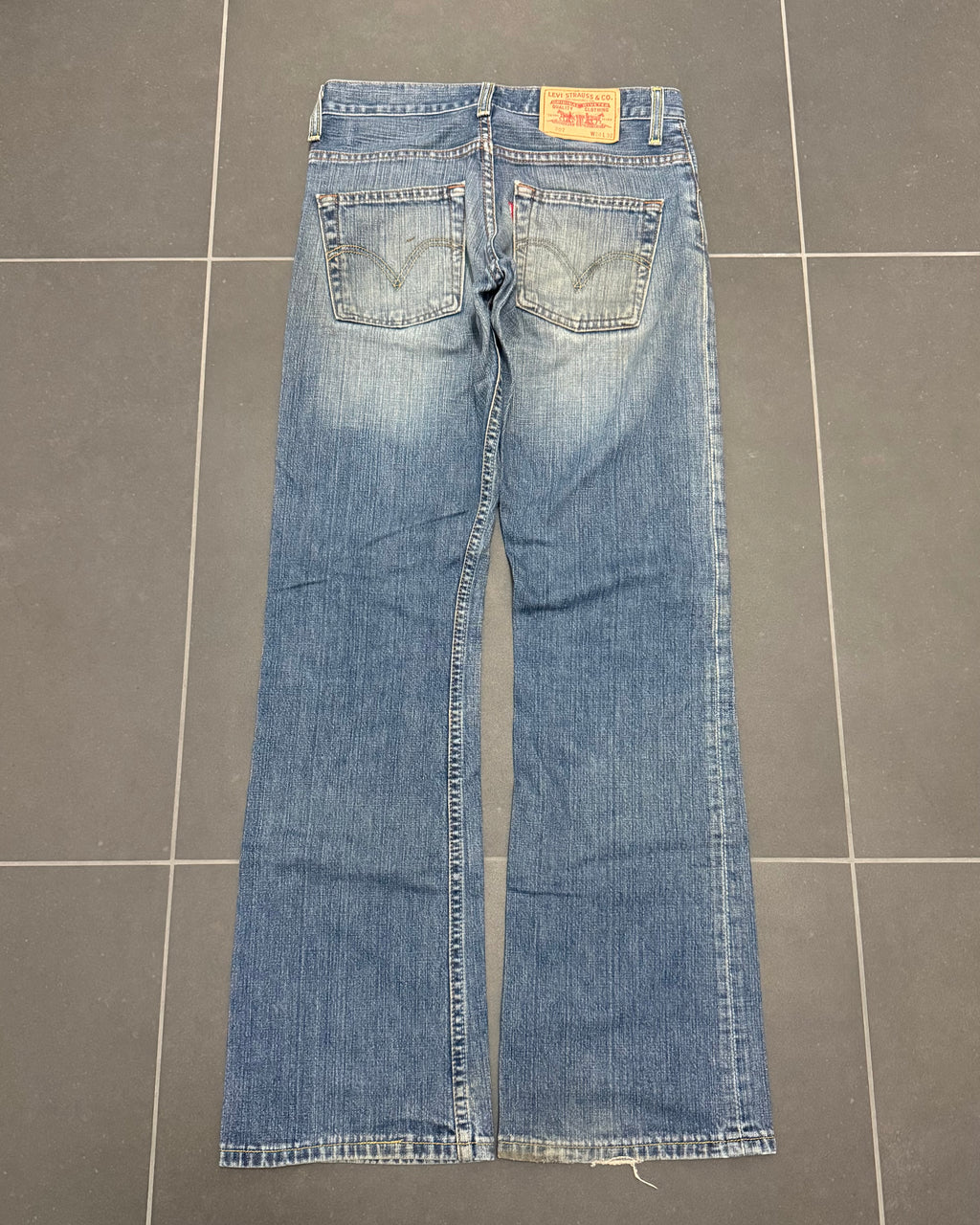 Levi's 507 Bootcut Jeans – W28 L32