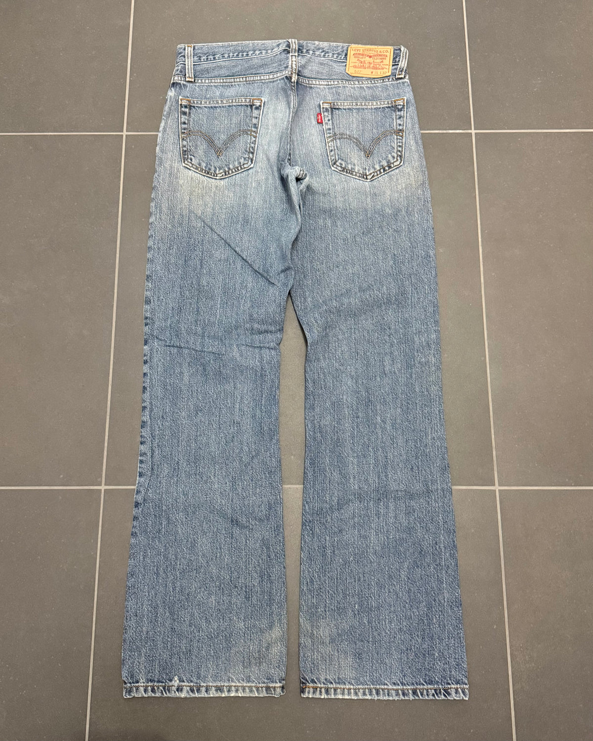 Levi's 527 Bootcut Jeans – W31 L32