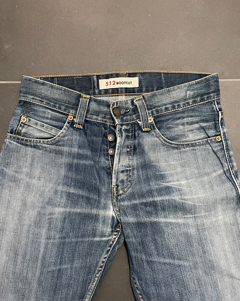 Levi's 512 Bootcut Jeans - Size W30 L32