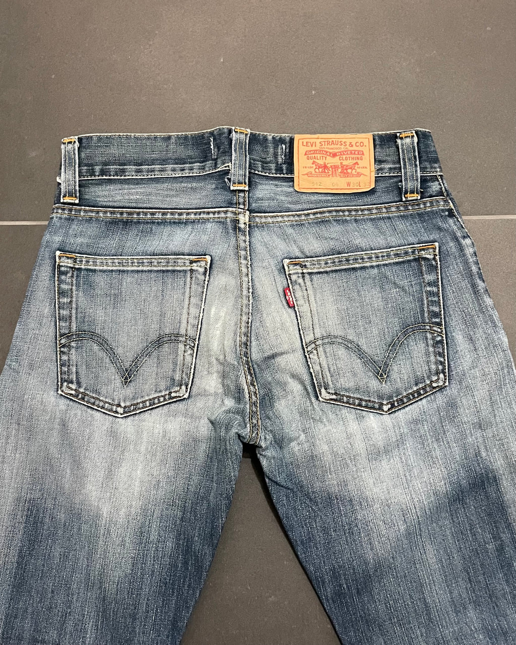Levi's 512 Bootcut Jeans - Size W30 L32