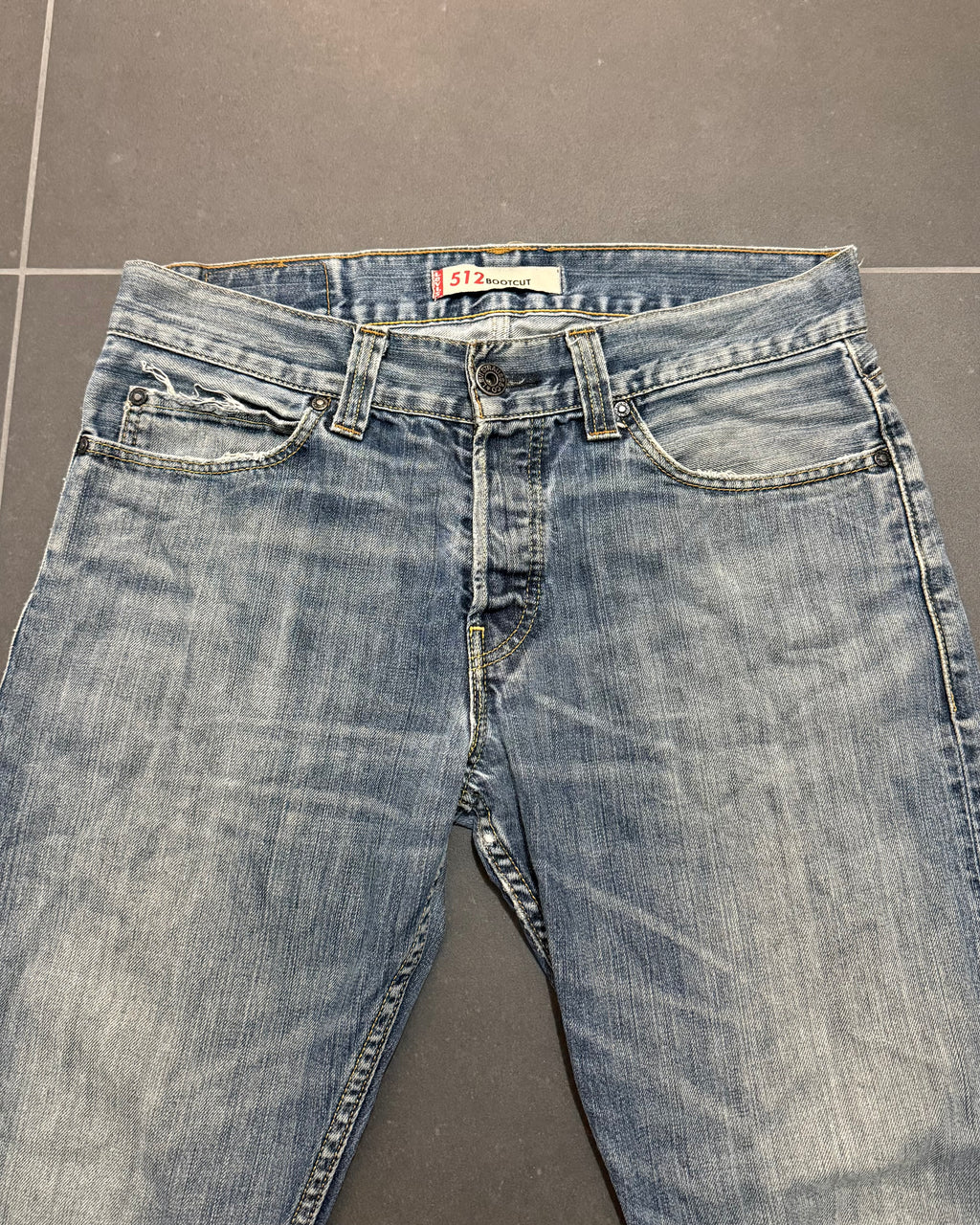 Levi's 512 Bootcut Jeans – W33 L30