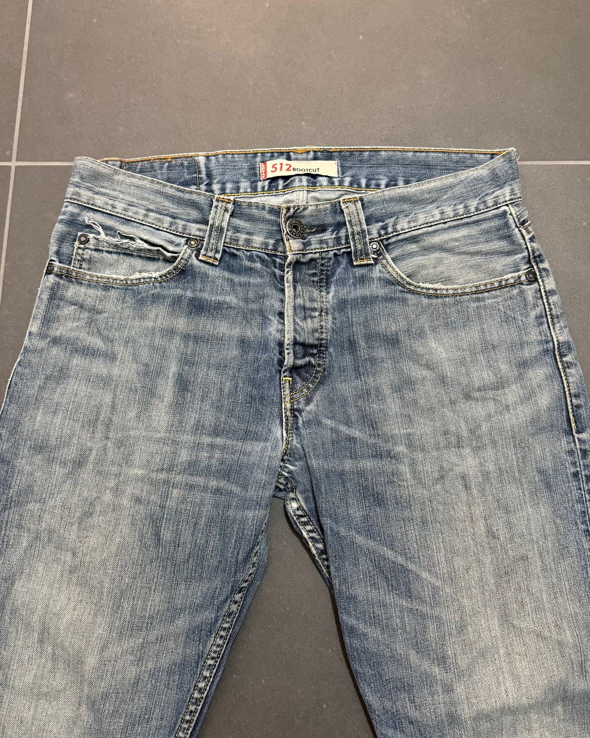 Levi's 512 Bootcut Jeans – W33 L30