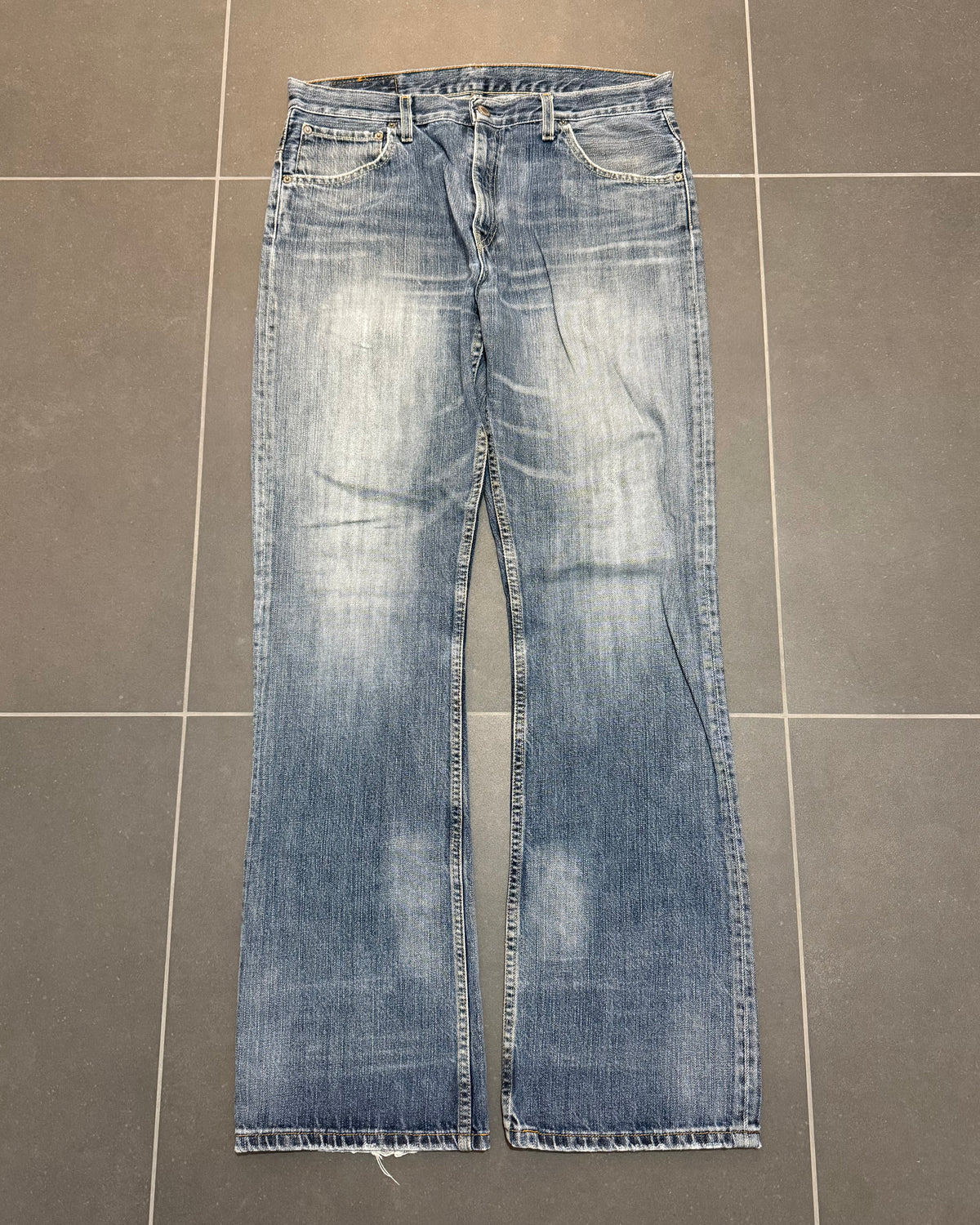 Levi's 507 Bootcut Jeans – W32 L34