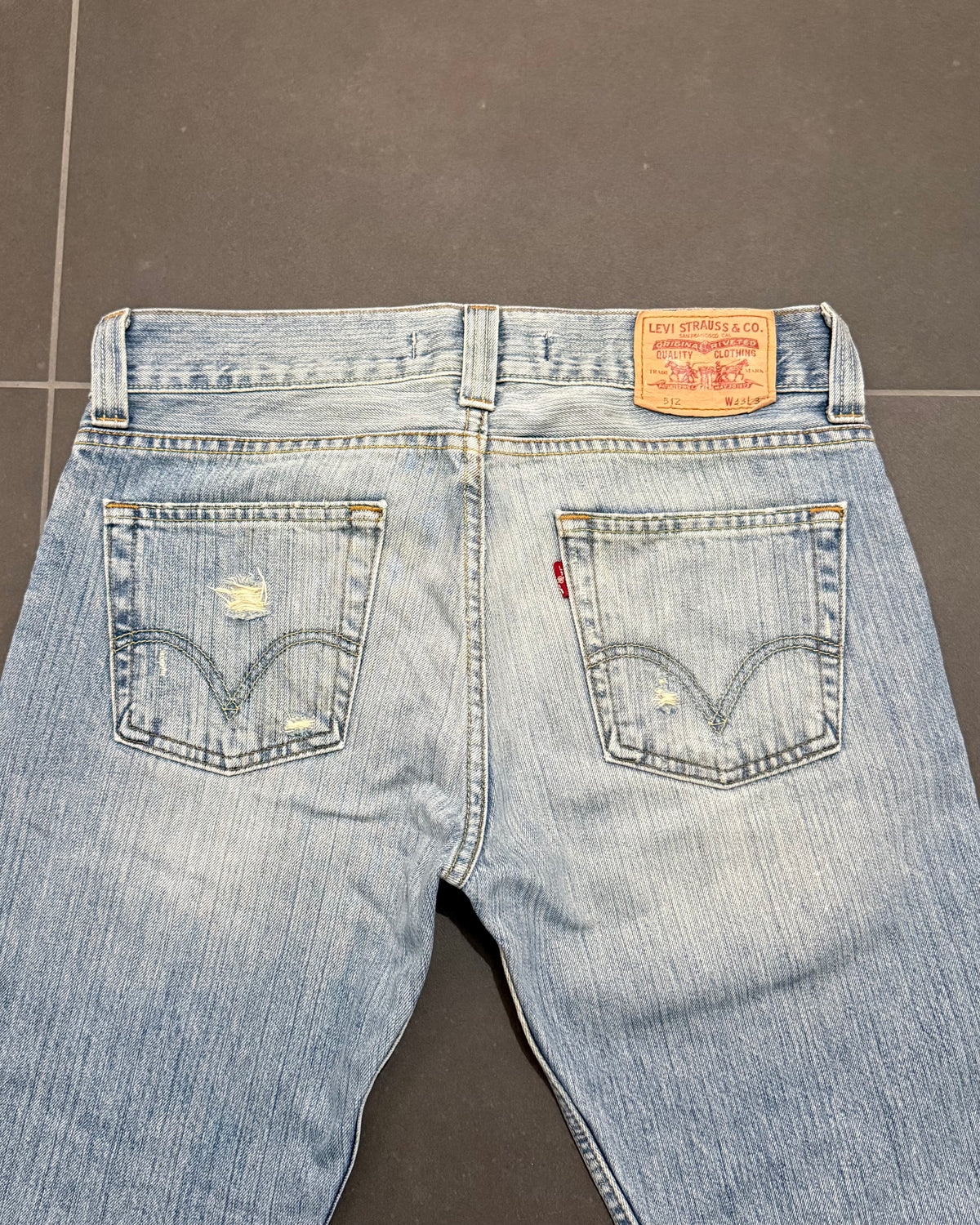 Levi's 512 Bootcut Jeans – W33 L32