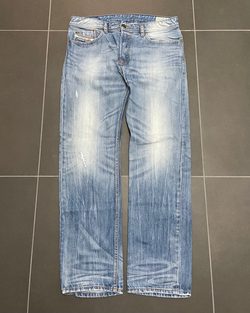 Diesel Straight Jeans – W32 L32