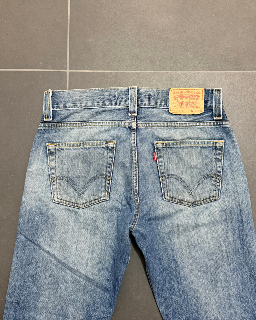 Levi's 512 Bootcut Jeans – W32 L30