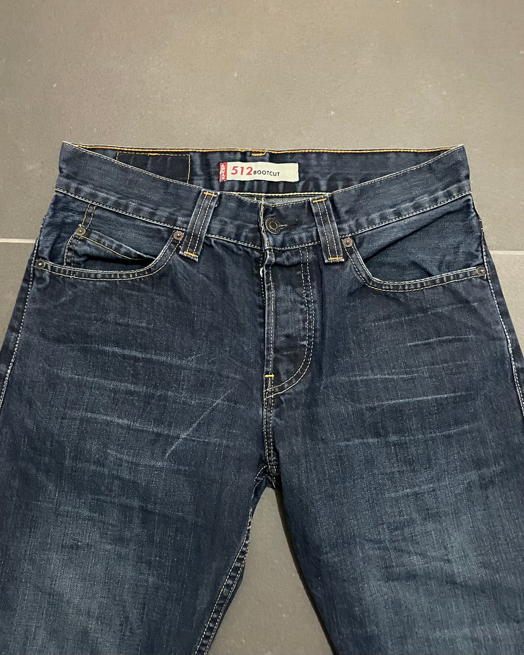 Levi's 512 Bootcut Jeans - Size W31 L34
