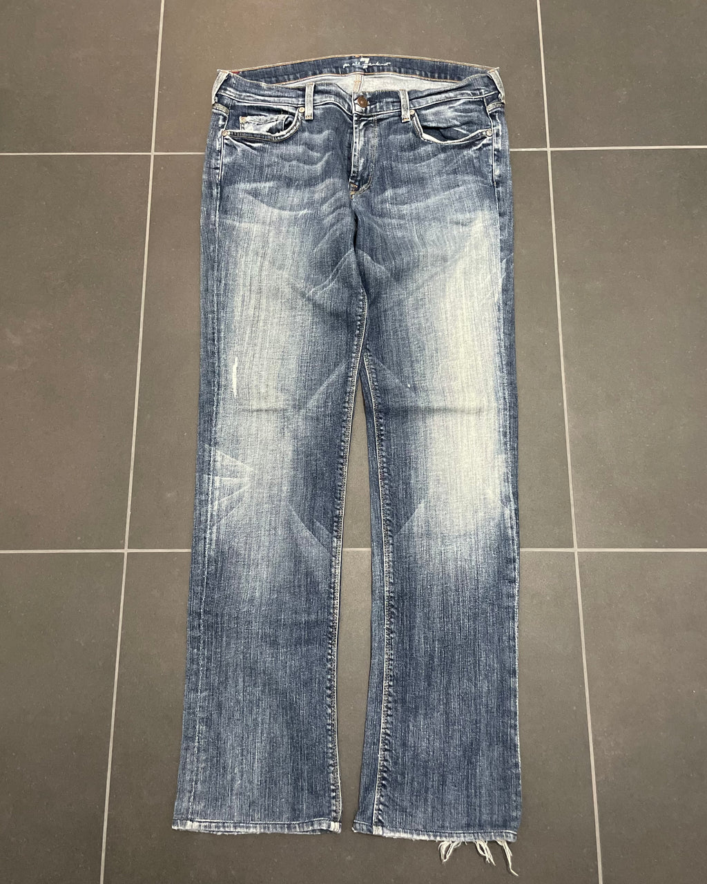 Seven Washed Straight Jeans - Size W31 L32