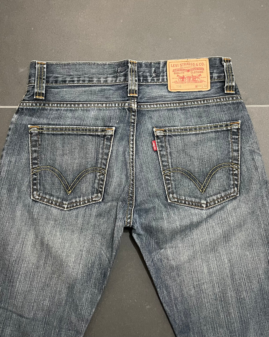 Levi's 506 Straight Jeans - Size W30 L32