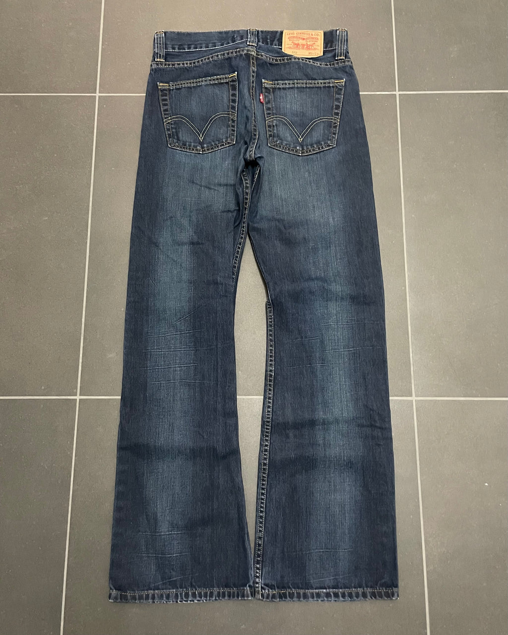 Levi's 512 Bootcut Jeans - Size W31 L34