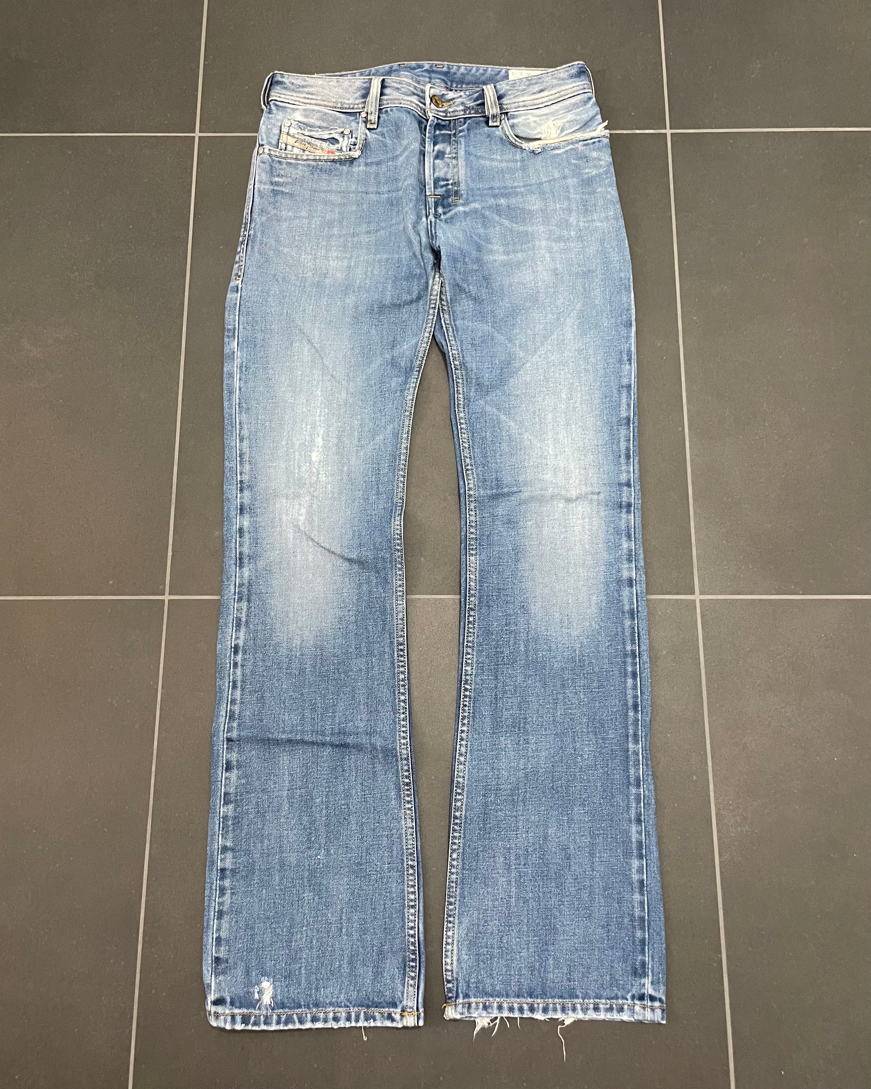 Diesel Zatiny Bootcut Jeans - Size W30 L34