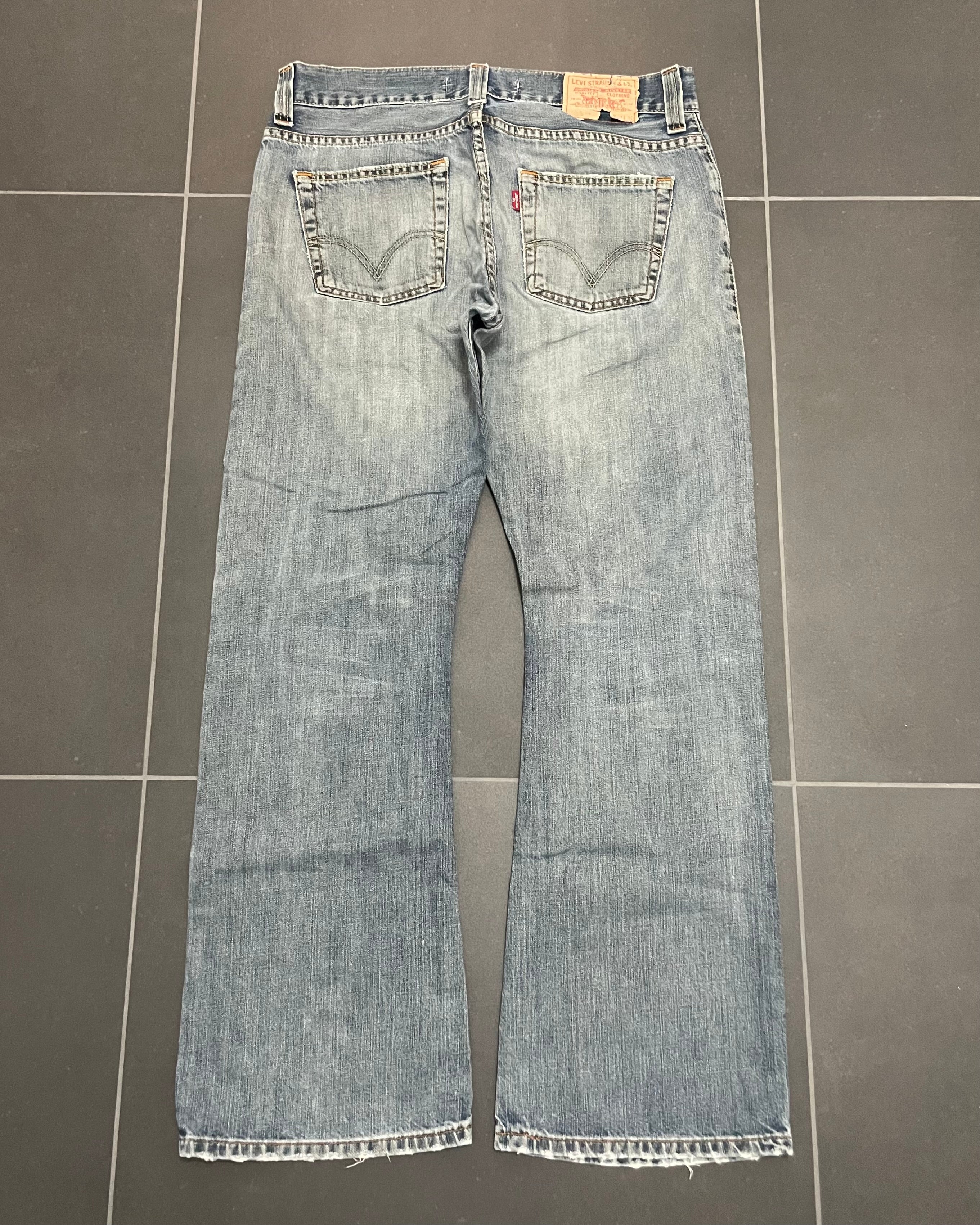 Levi's 512 Bootcut Jeans - Size W32 L32